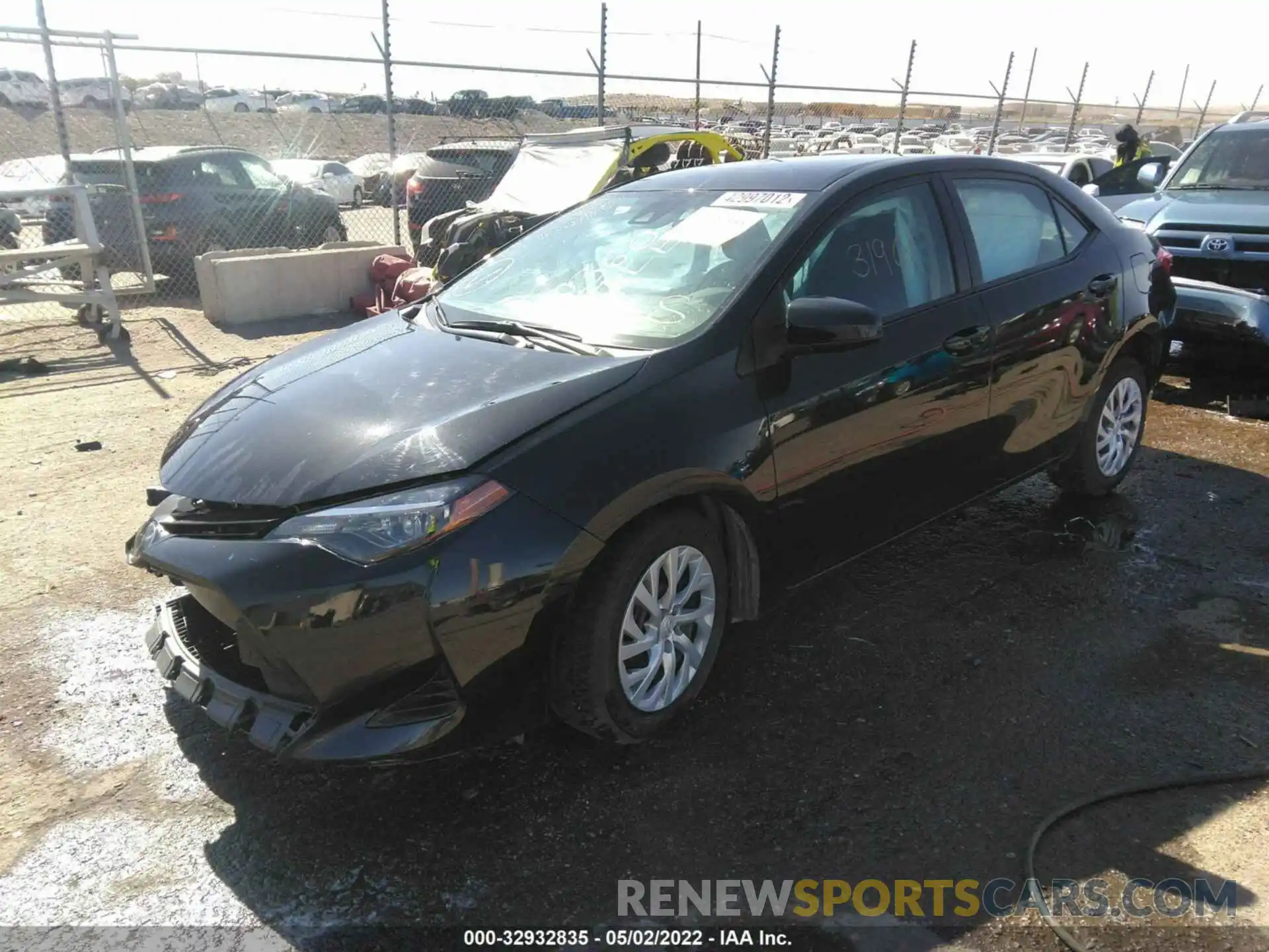 2 Photograph of a damaged car 5YFBURHE0KP907664 TOYOTA COROLLA 2019