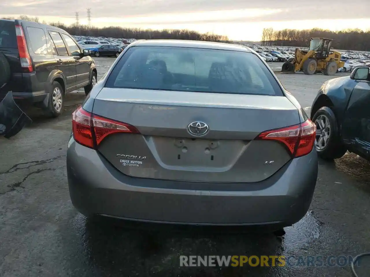 6 Photograph of a damaged car 5YFBURHE0KP907731 TOYOTA COROLLA 2019