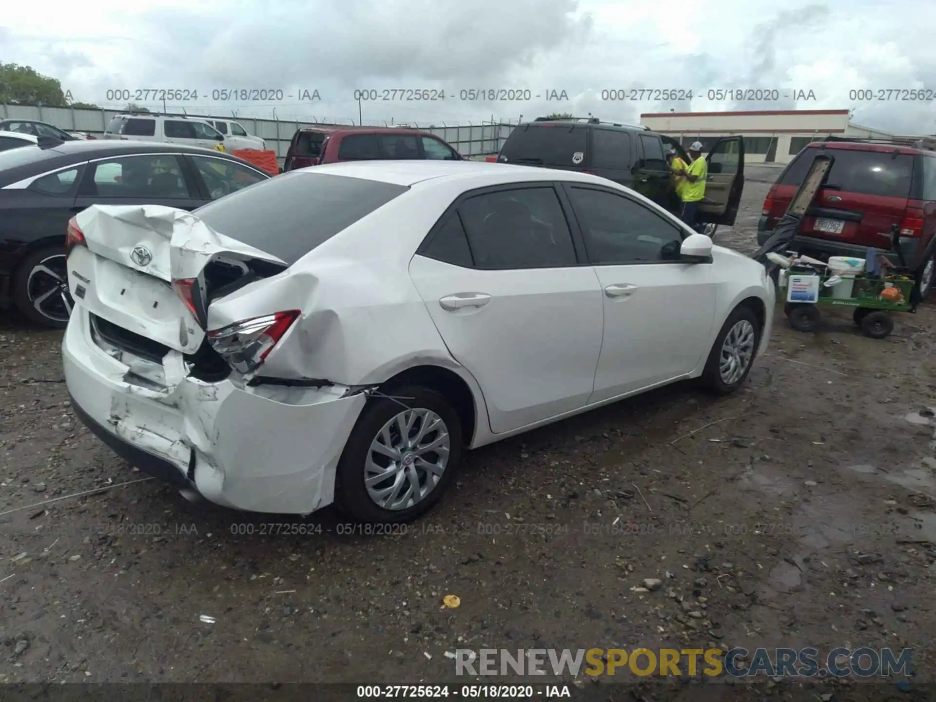 4 Photograph of a damaged car 5YFBURHE0KP907745 TOYOTA COROLLA 2019