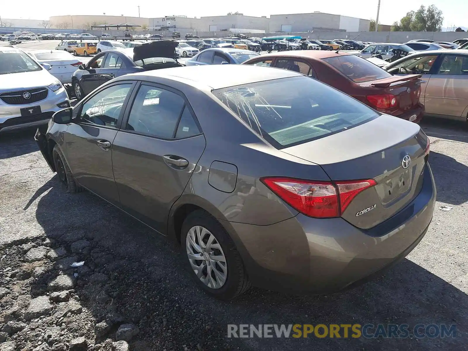 3 Photograph of a damaged car 5YFBURHE0KP908247 TOYOTA COROLLA 2019