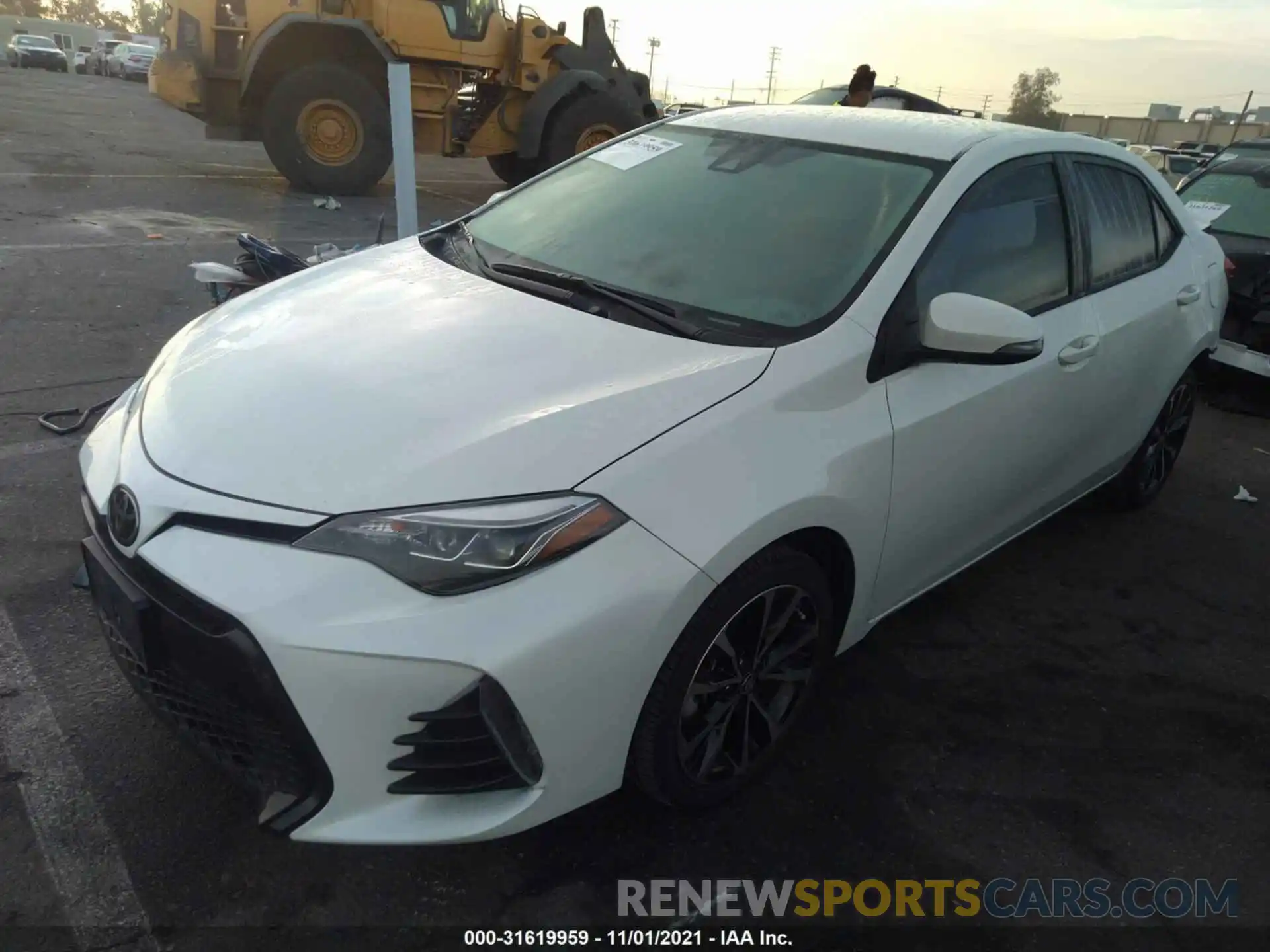 2 Photograph of a damaged car 5YFBURHE0KP908345 TOYOTA COROLLA 2019