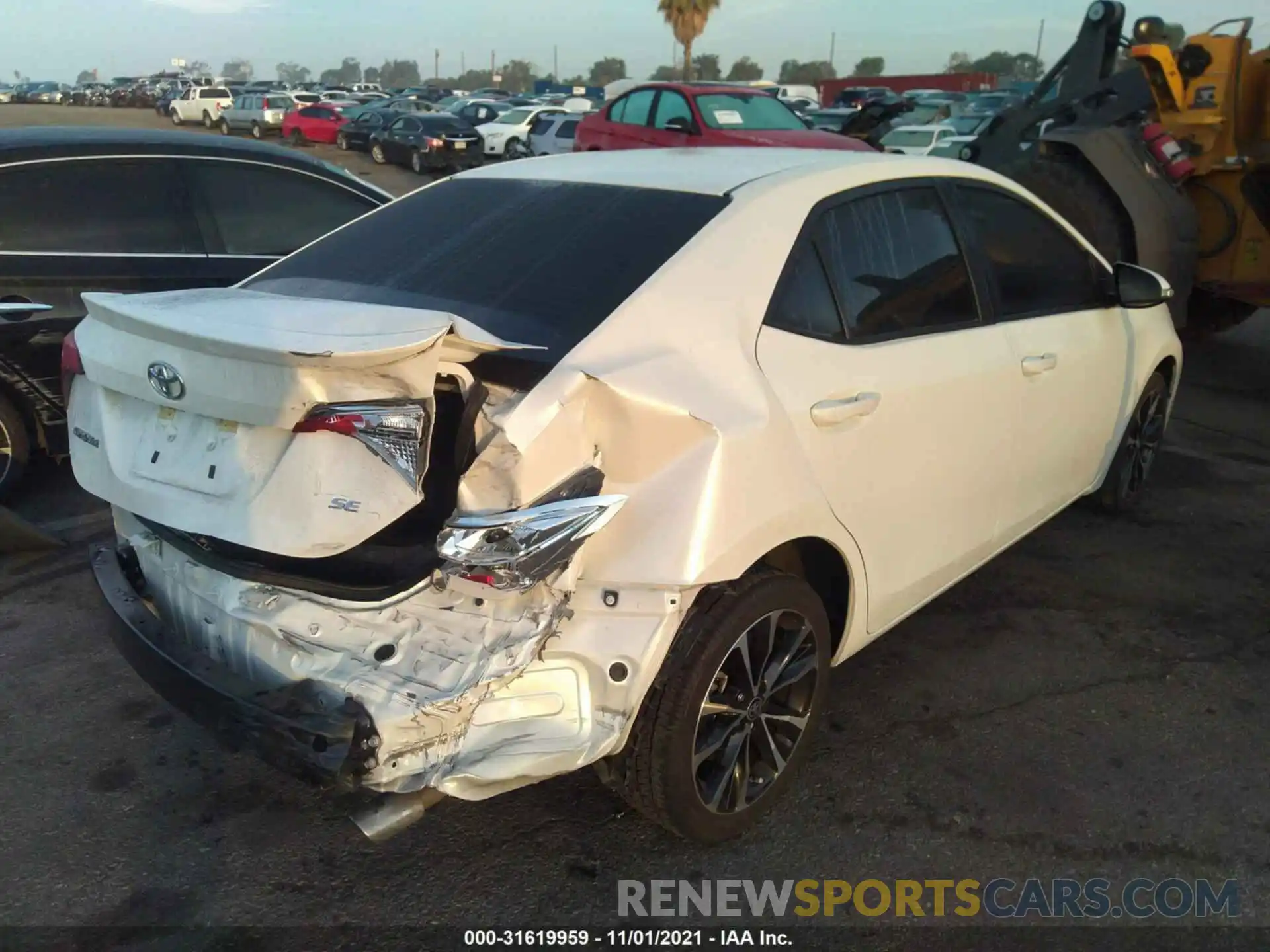 4 Photograph of a damaged car 5YFBURHE0KP908345 TOYOTA COROLLA 2019