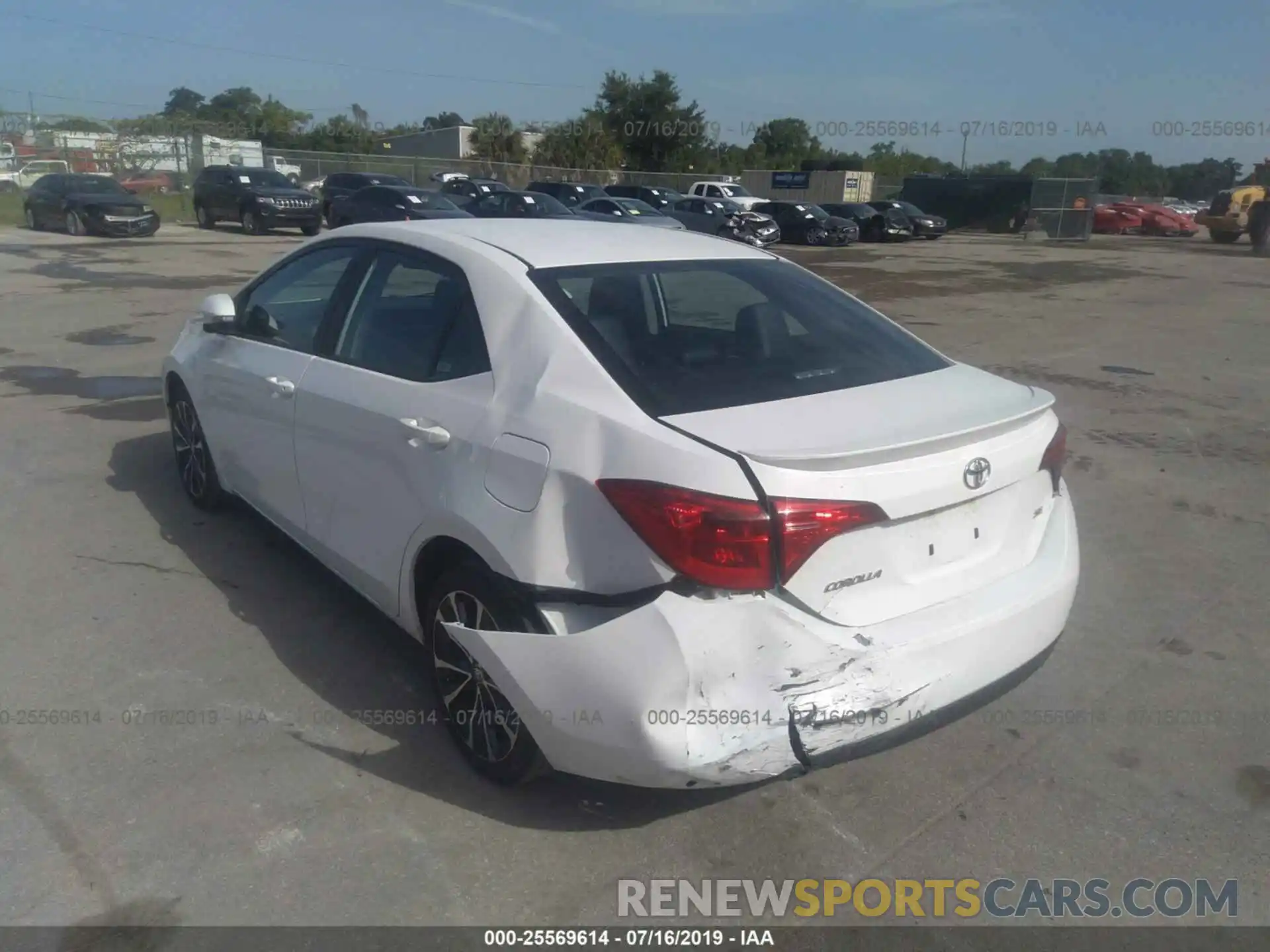 6 Photograph of a damaged car 5YFBURHE0KP908880 TOYOTA COROLLA 2019