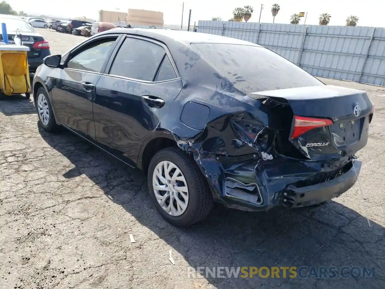 3 Photograph of a damaged car 5YFBURHE0KP908992 TOYOTA COROLLA 2019