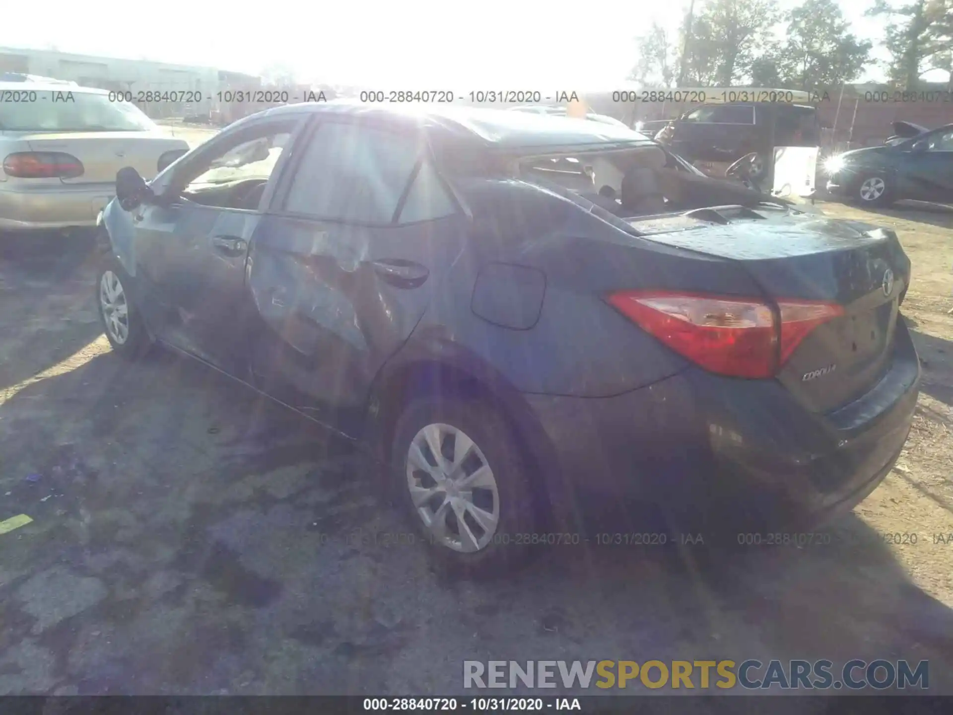 3 Photograph of a damaged car 5YFBURHE0KP909317 TOYOTA COROLLA 2019