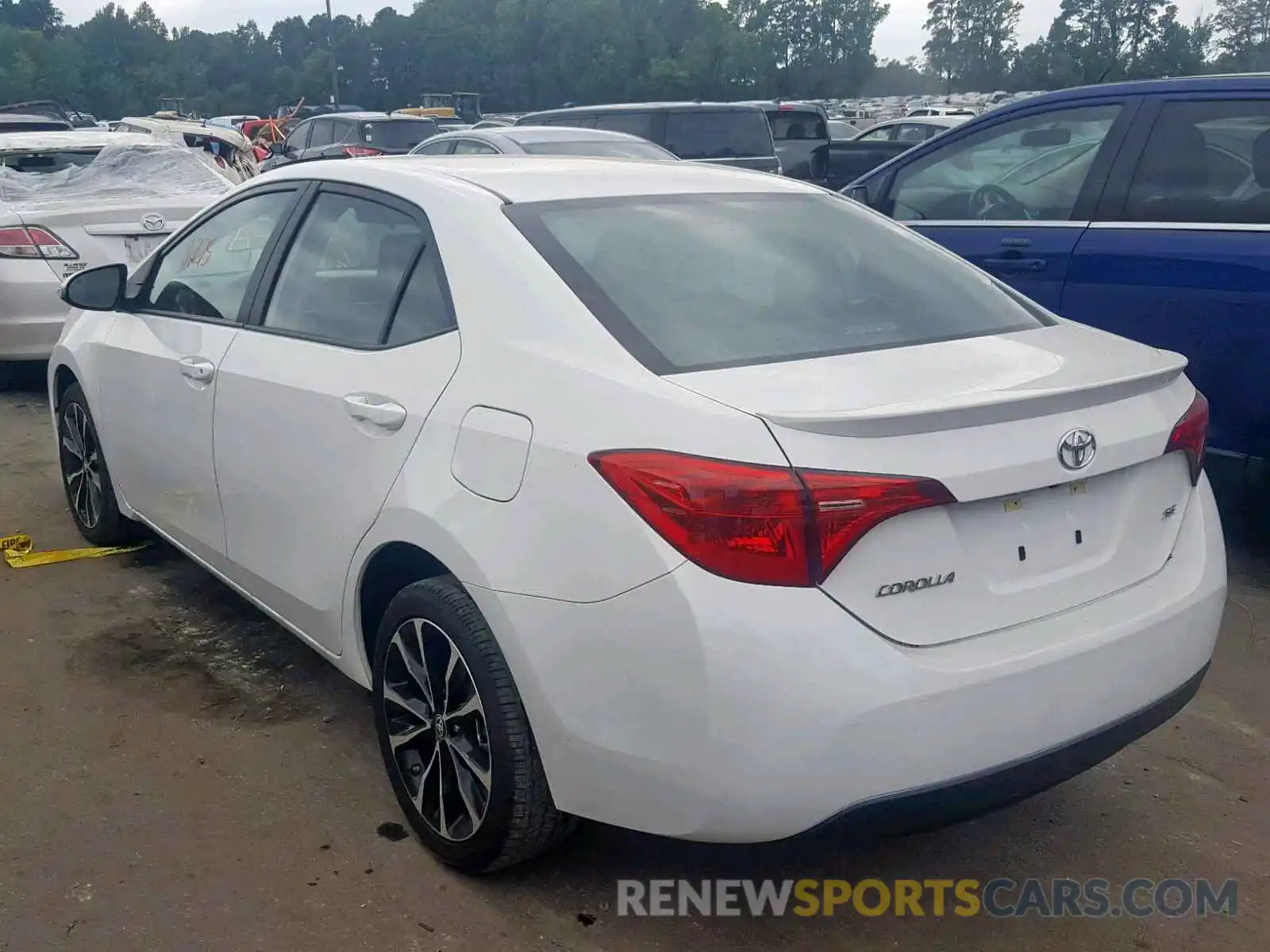 3 Photograph of a damaged car 5YFBURHE0KP909589 TOYOTA COROLLA 2019