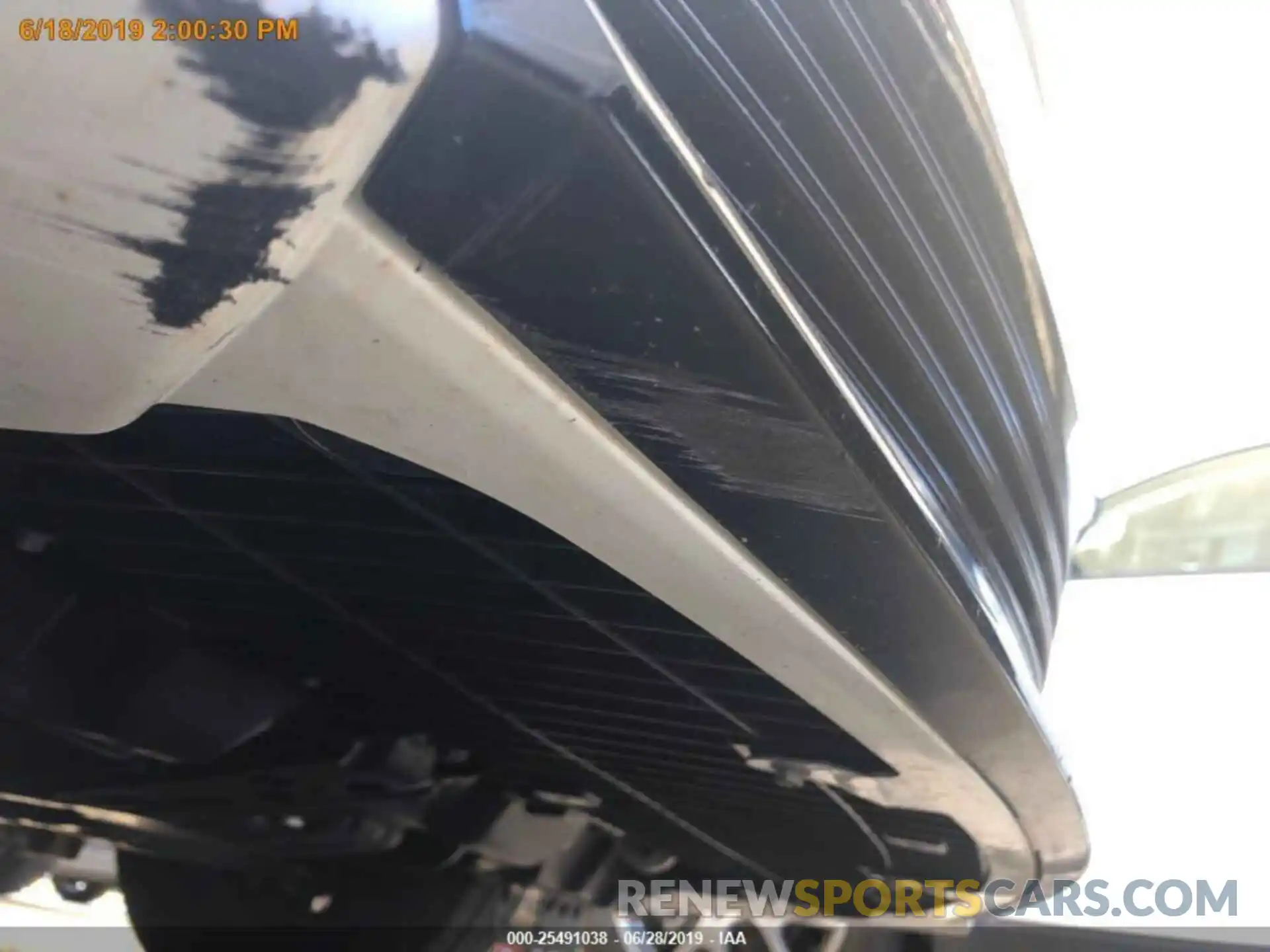 13 Photograph of a damaged car 5YFBURHE0KP910659 TOYOTA COROLLA 2019