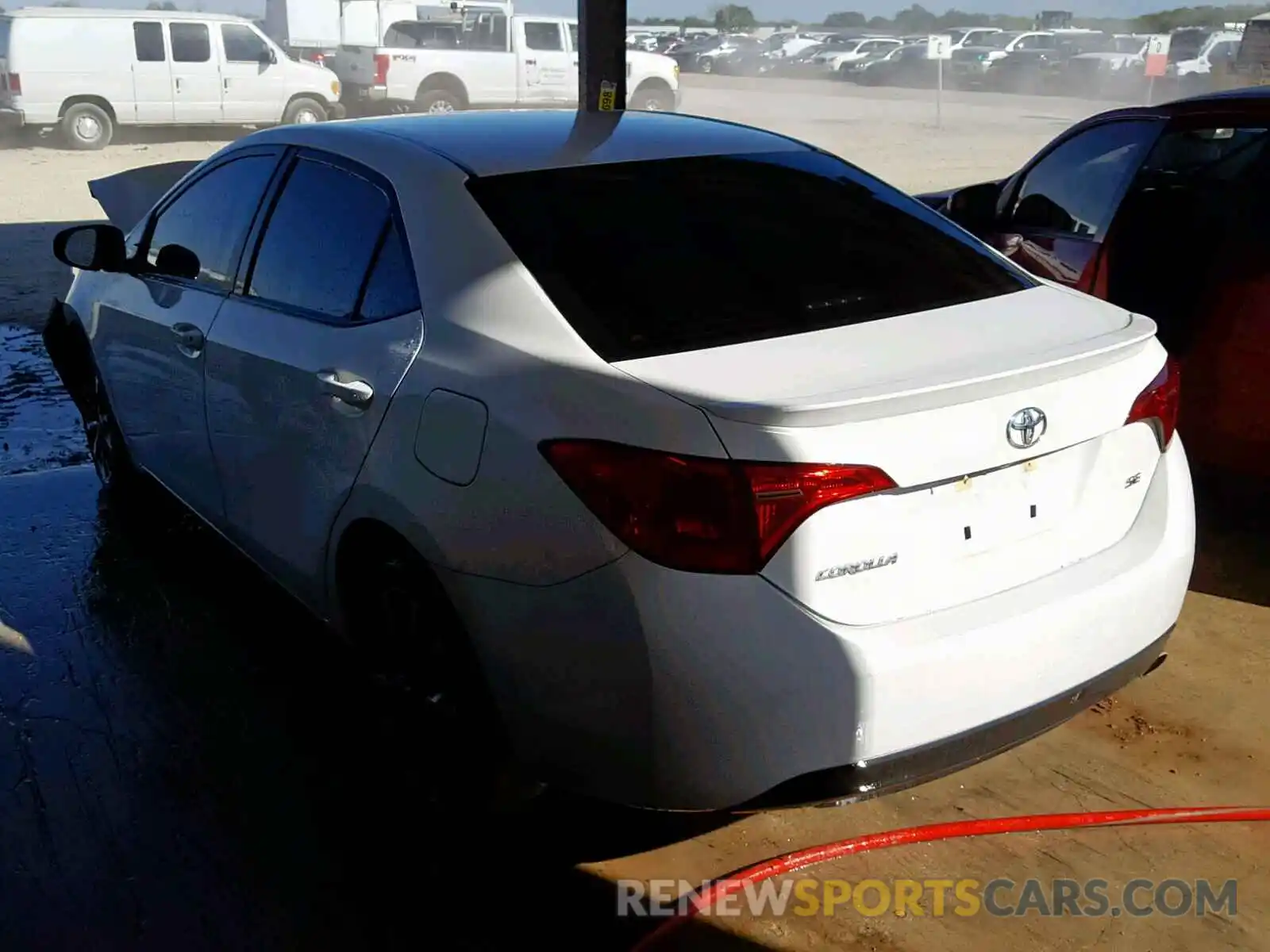 3 Photograph of a damaged car 5YFBURHE0KP910838 TOYOTA COROLLA 2019