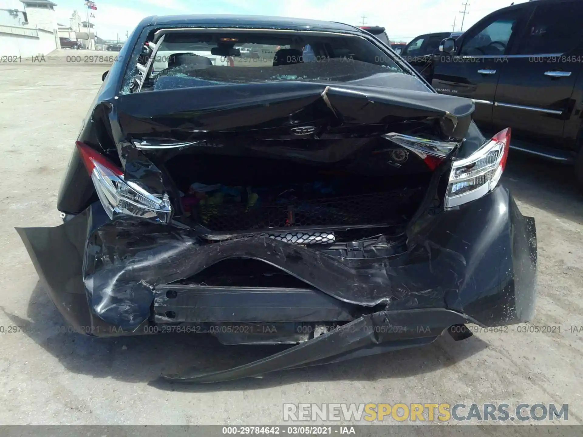 6 Photograph of a damaged car 5YFBURHE0KP911438 TOYOTA COROLLA 2019