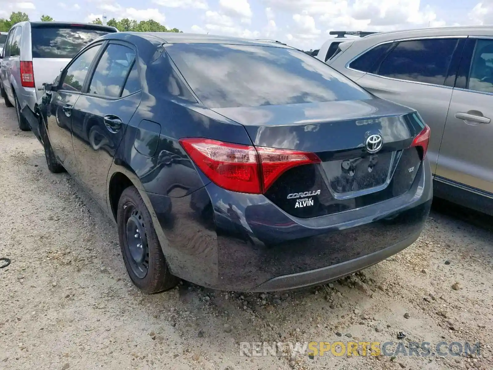 3 Photograph of a damaged car 5YFBURHE0KP911469 TOYOTA COROLLA 2019