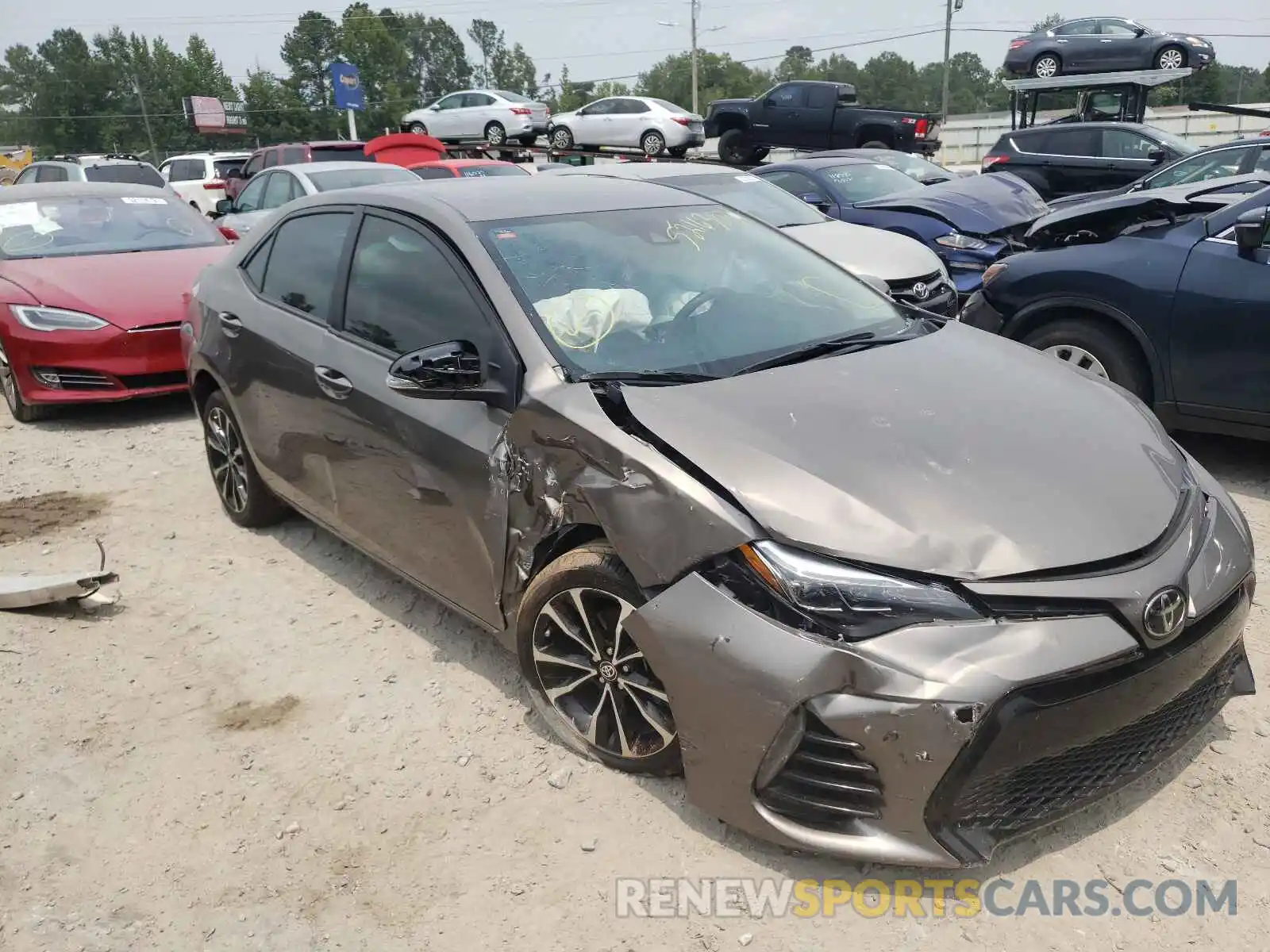 1 Photograph of a damaged car 5YFBURHE0KP912394 TOYOTA COROLLA 2019