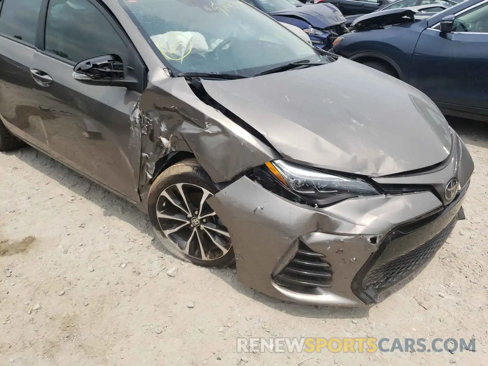 9 Photograph of a damaged car 5YFBURHE0KP912394 TOYOTA COROLLA 2019