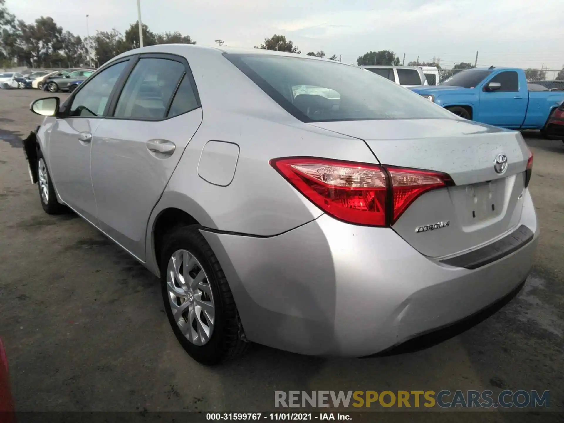 3 Photograph of a damaged car 5YFBURHE0KP912525 TOYOTA COROLLA 2019