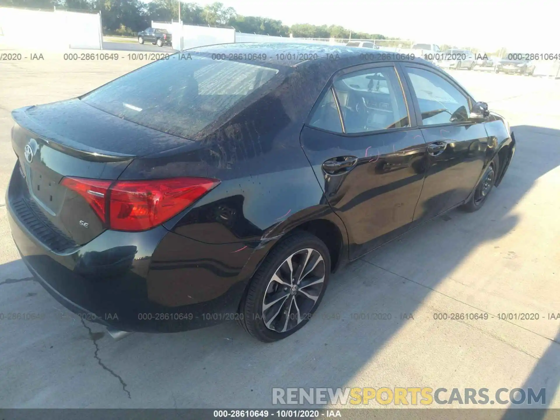 4 Photograph of a damaged car 5YFBURHE0KP912671 TOYOTA COROLLA 2019