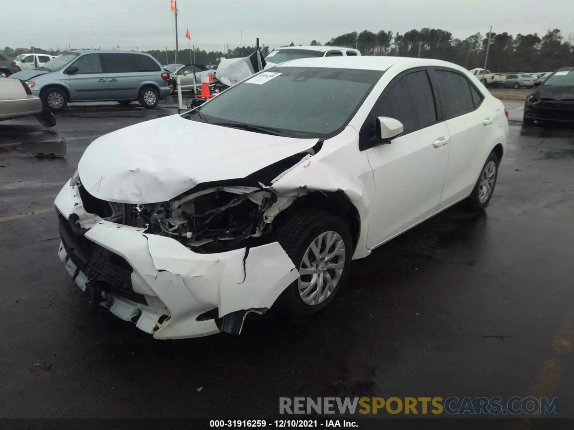 2 Photograph of a damaged car 5YFBURHE0KP913190 TOYOTA COROLLA 2019