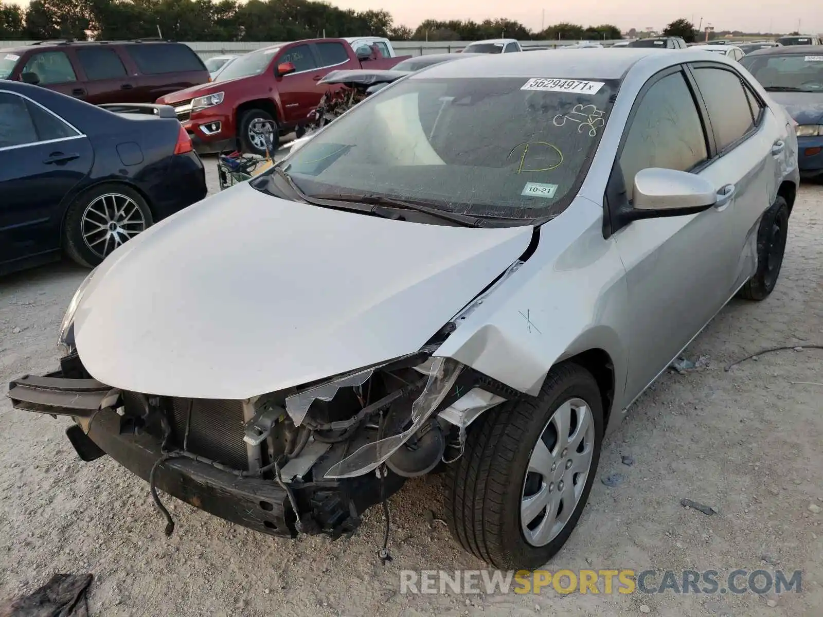 2 Photograph of a damaged car 5YFBURHE0KP913254 TOYOTA COROLLA 2019