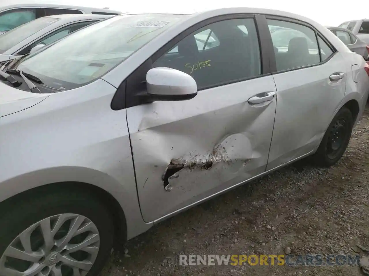 9 Photograph of a damaged car 5YFBURHE0KP913805 TOYOTA COROLLA 2019