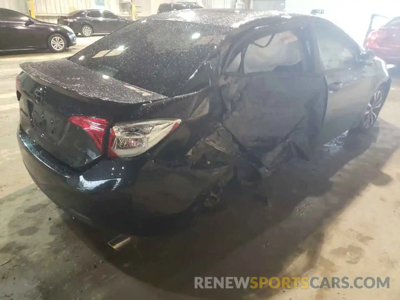 4 Photograph of a damaged car 5YFBURHE0KP914095 TOYOTA COROLLA 2019