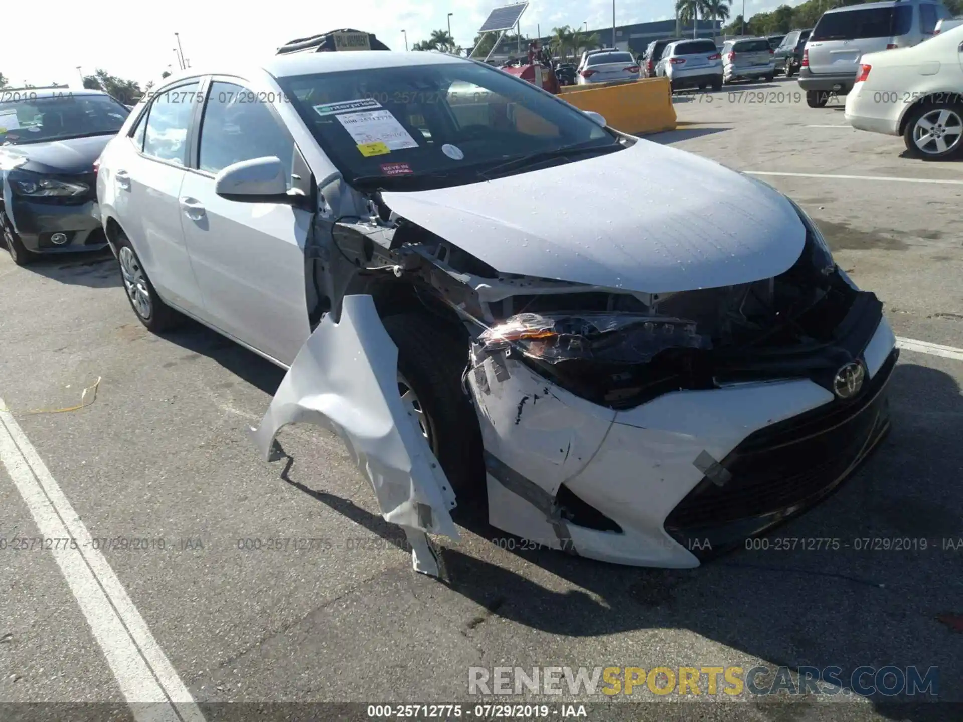 1 Photograph of a damaged car 5YFBURHE0KP914159 TOYOTA COROLLA 2019