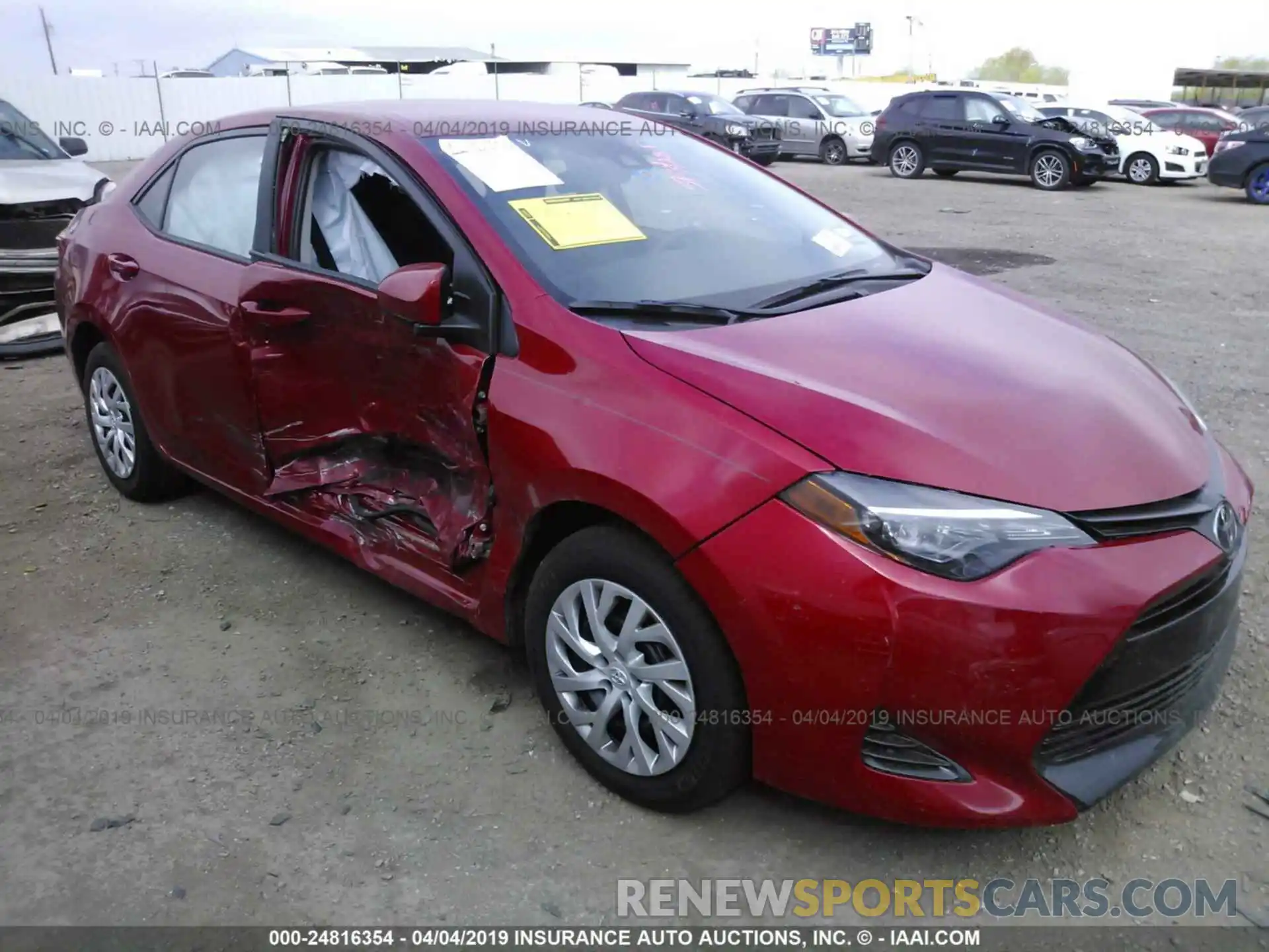 1 Photograph of a damaged car 5YFBURHE0KP914338 TOYOTA COROLLA 2019