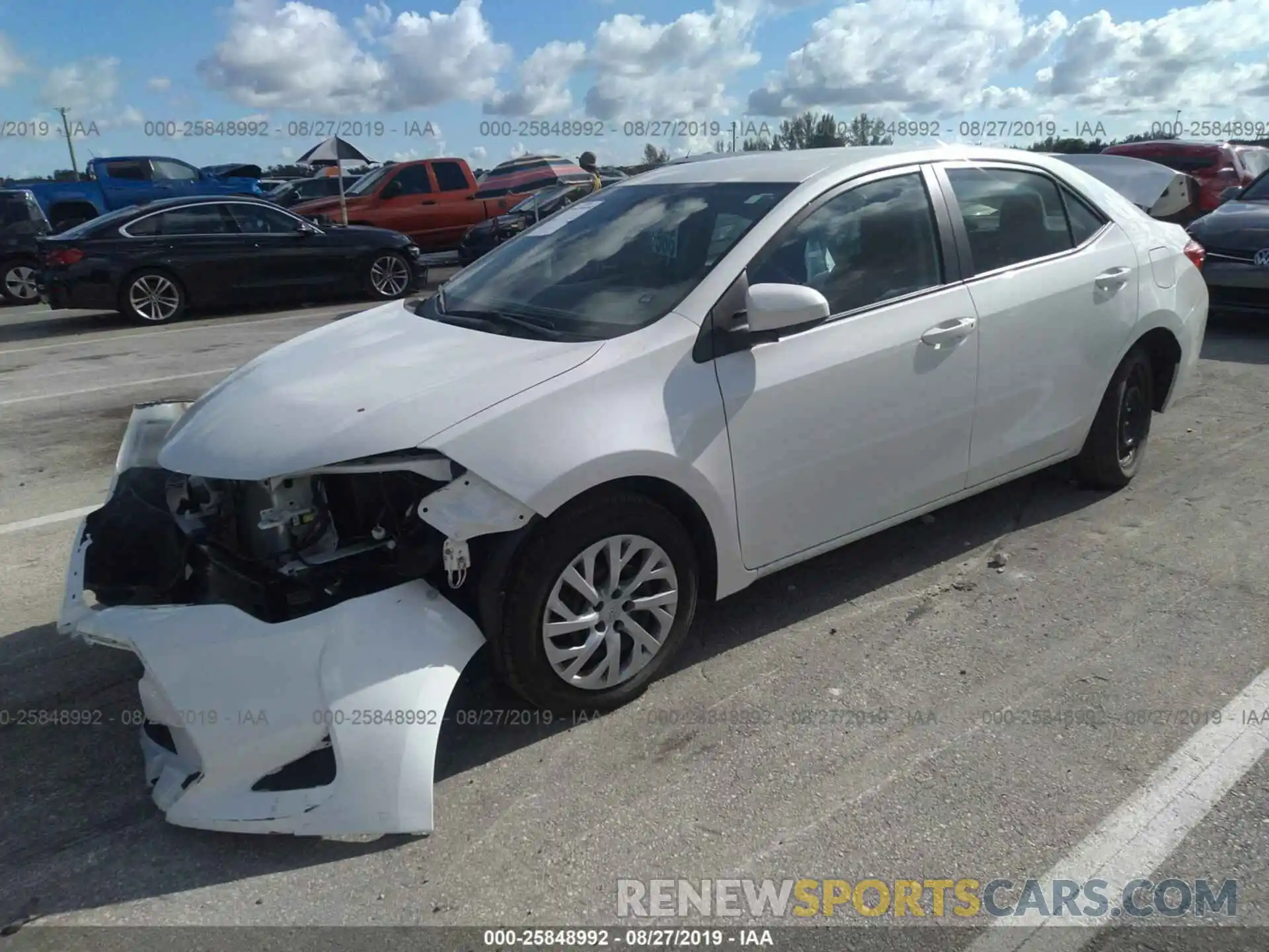 2 Photograph of a damaged car 5YFBURHE0KP914758 TOYOTA COROLLA 2019