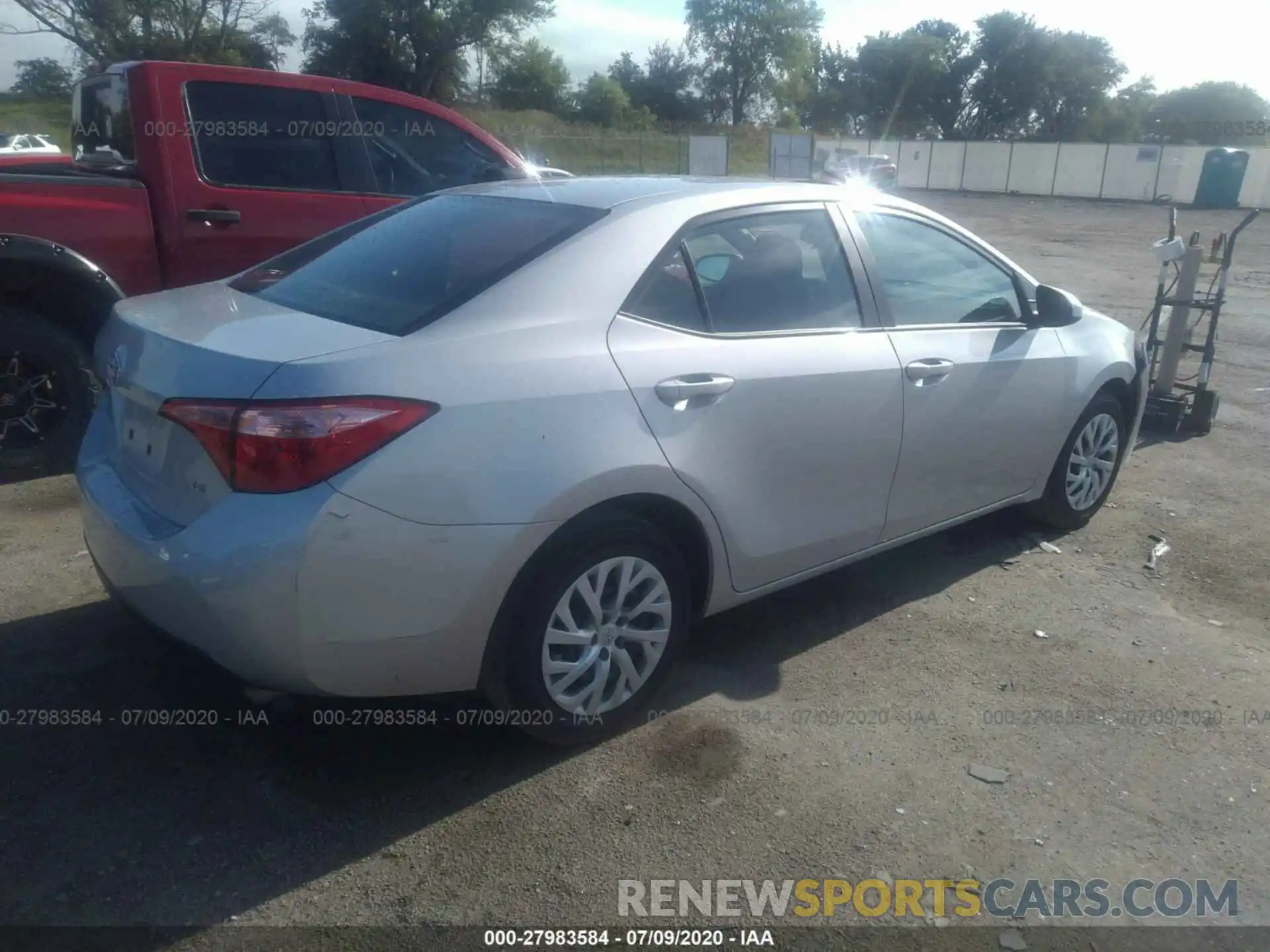 4 Photograph of a damaged car 5YFBURHE0KP917191 TOYOTA COROLLA 2019