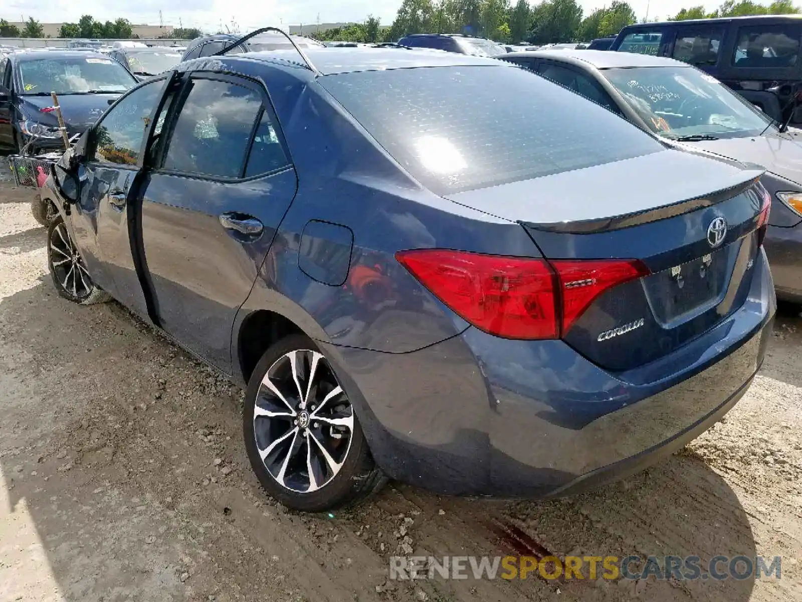 3 Photograph of a damaged car 5YFBURHE0KP917904 TOYOTA COROLLA 2019