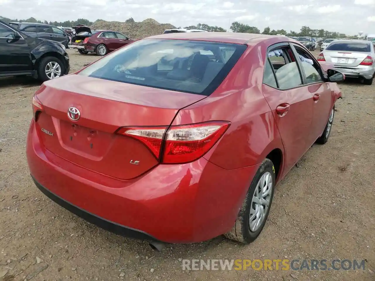 4 Photograph of a damaged car 5YFBURHE0KP918051 TOYOTA COROLLA 2019