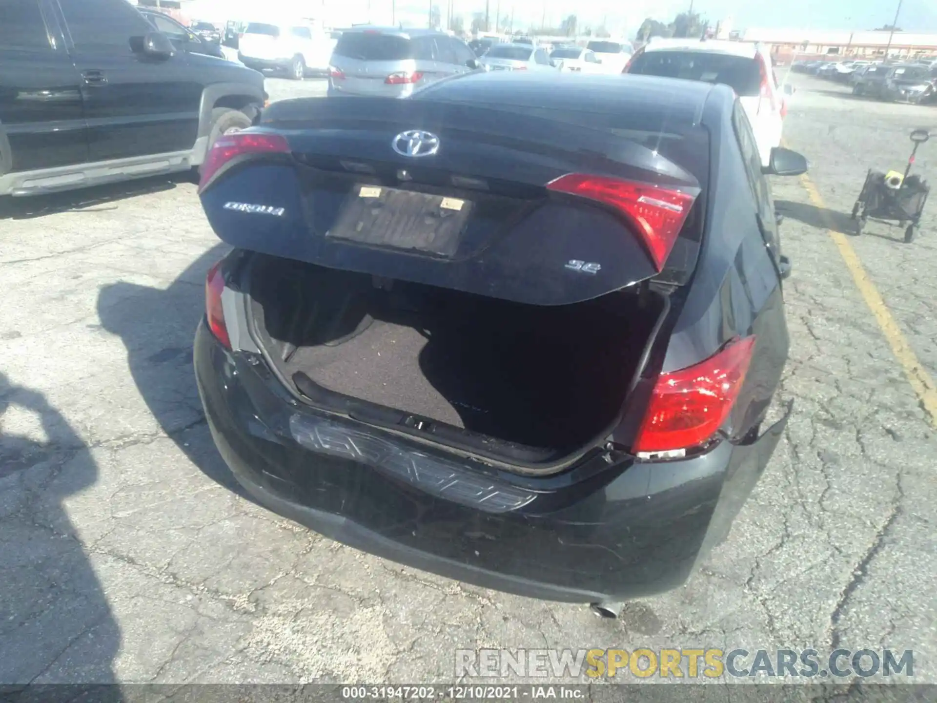 6 Photograph of a damaged car 5YFBURHE0KP918387 TOYOTA COROLLA 2019