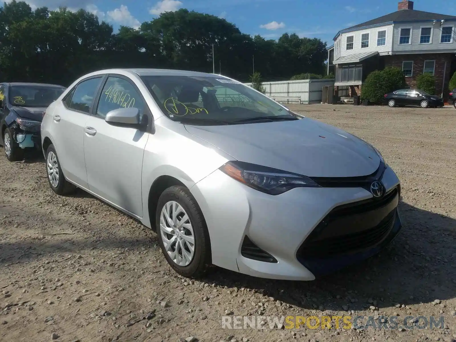 1 Photograph of a damaged car 5YFBURHE0KP919135 TOYOTA COROLLA 2019