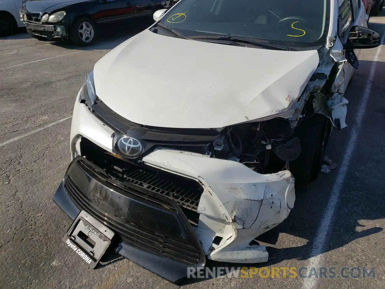 9 Photograph of a damaged car 5YFBURHE0KP919832 TOYOTA COROLLA 2019