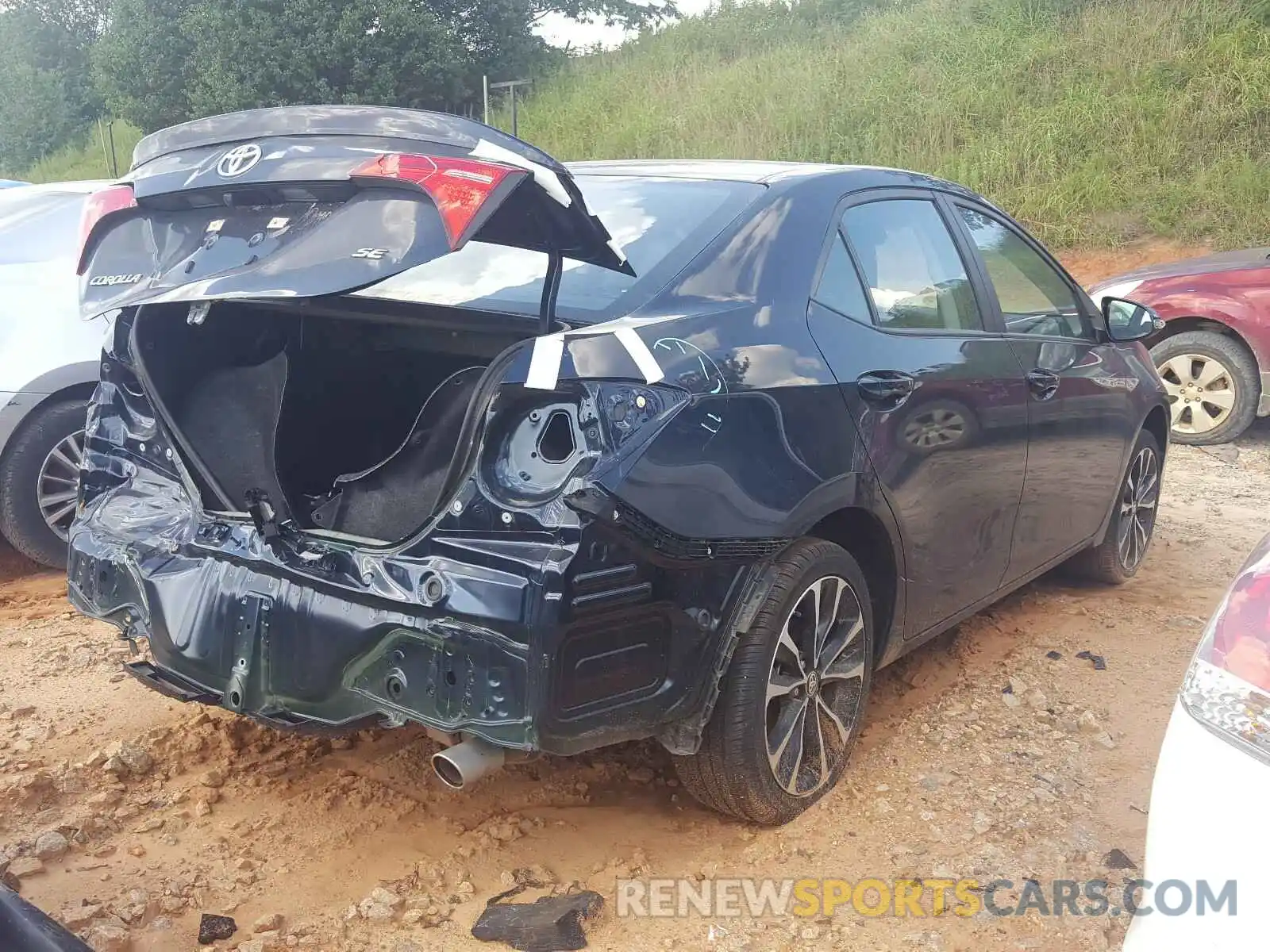 4 Photograph of a damaged car 5YFBURHE0KP920852 TOYOTA COROLLA 2019