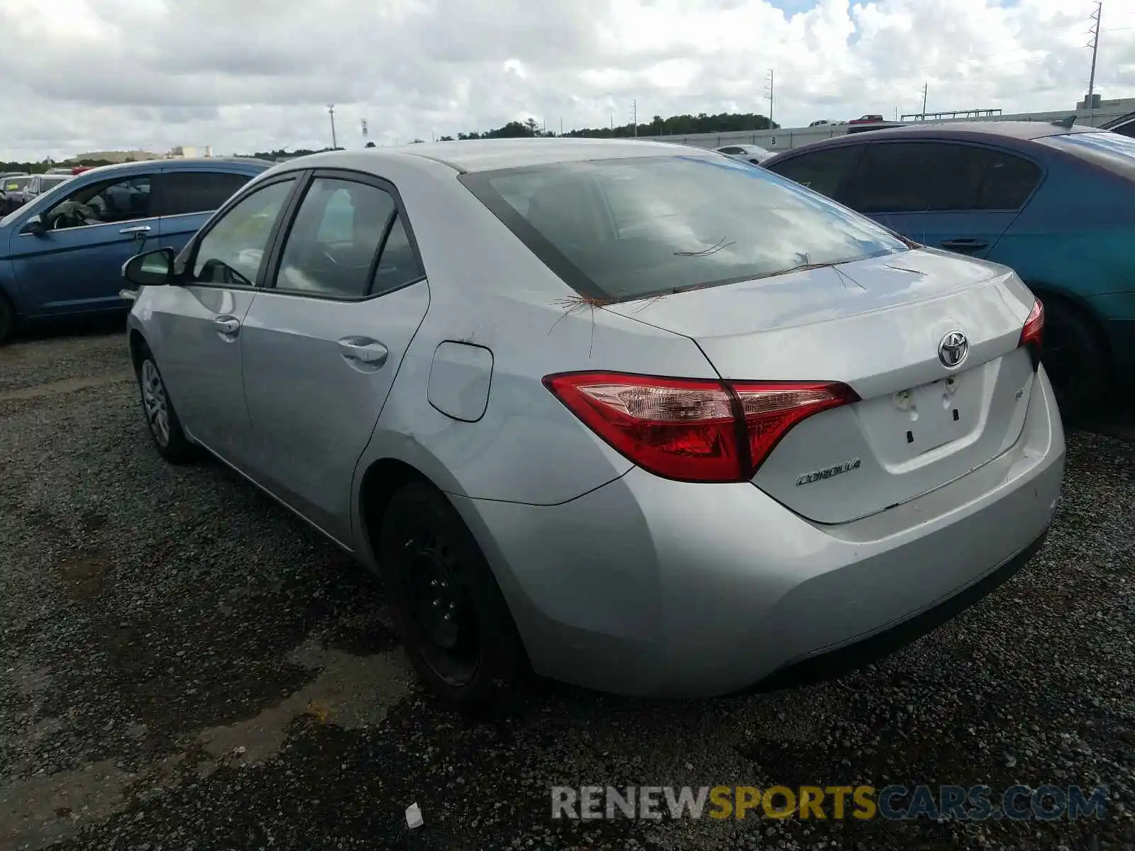 3 Photograph of a damaged car 5YFBURHE0KP920981 TOYOTA COROLLA 2019