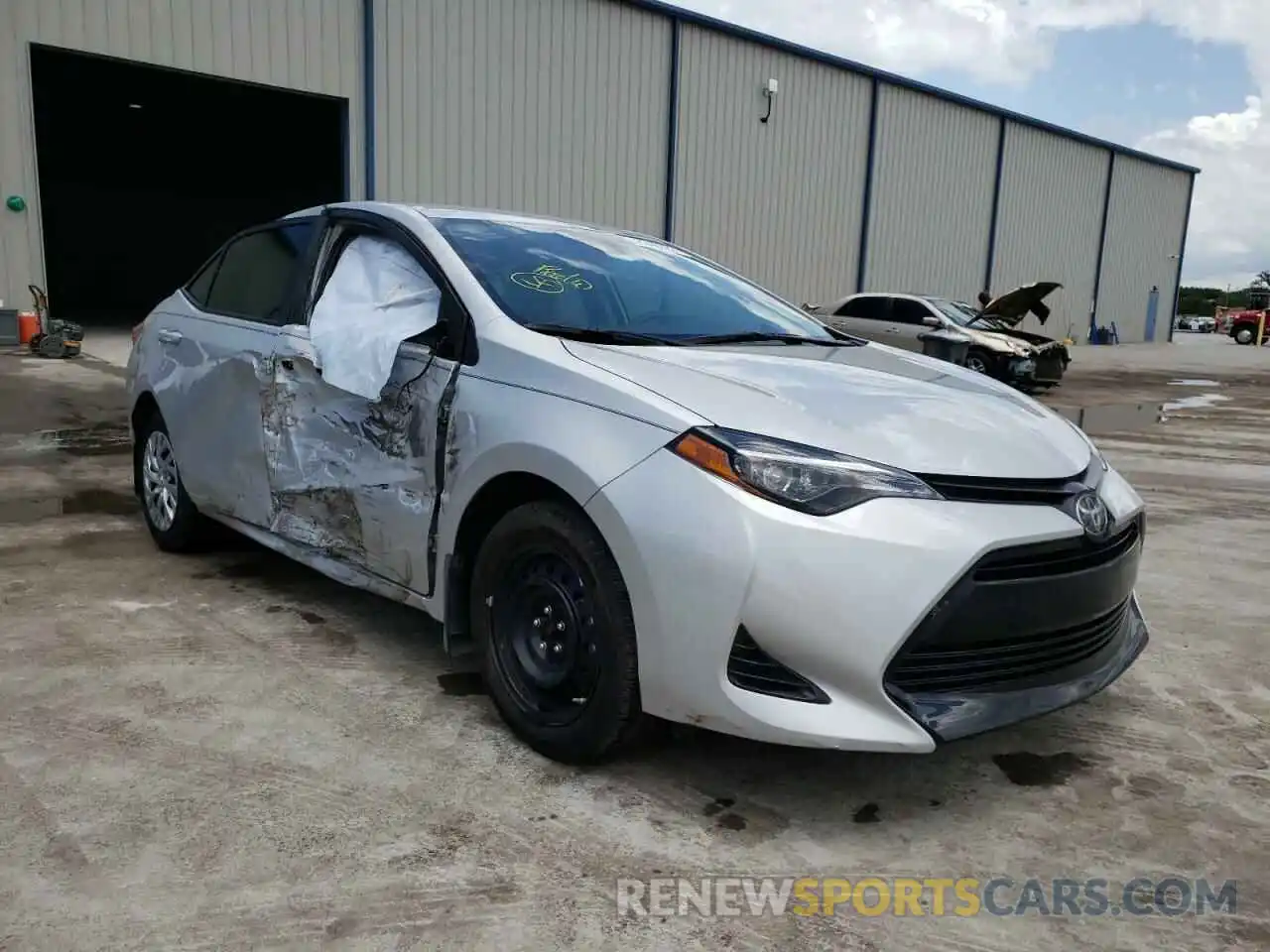 1 Photograph of a damaged car 5YFBURHE0KP921631 TOYOTA COROLLA 2019