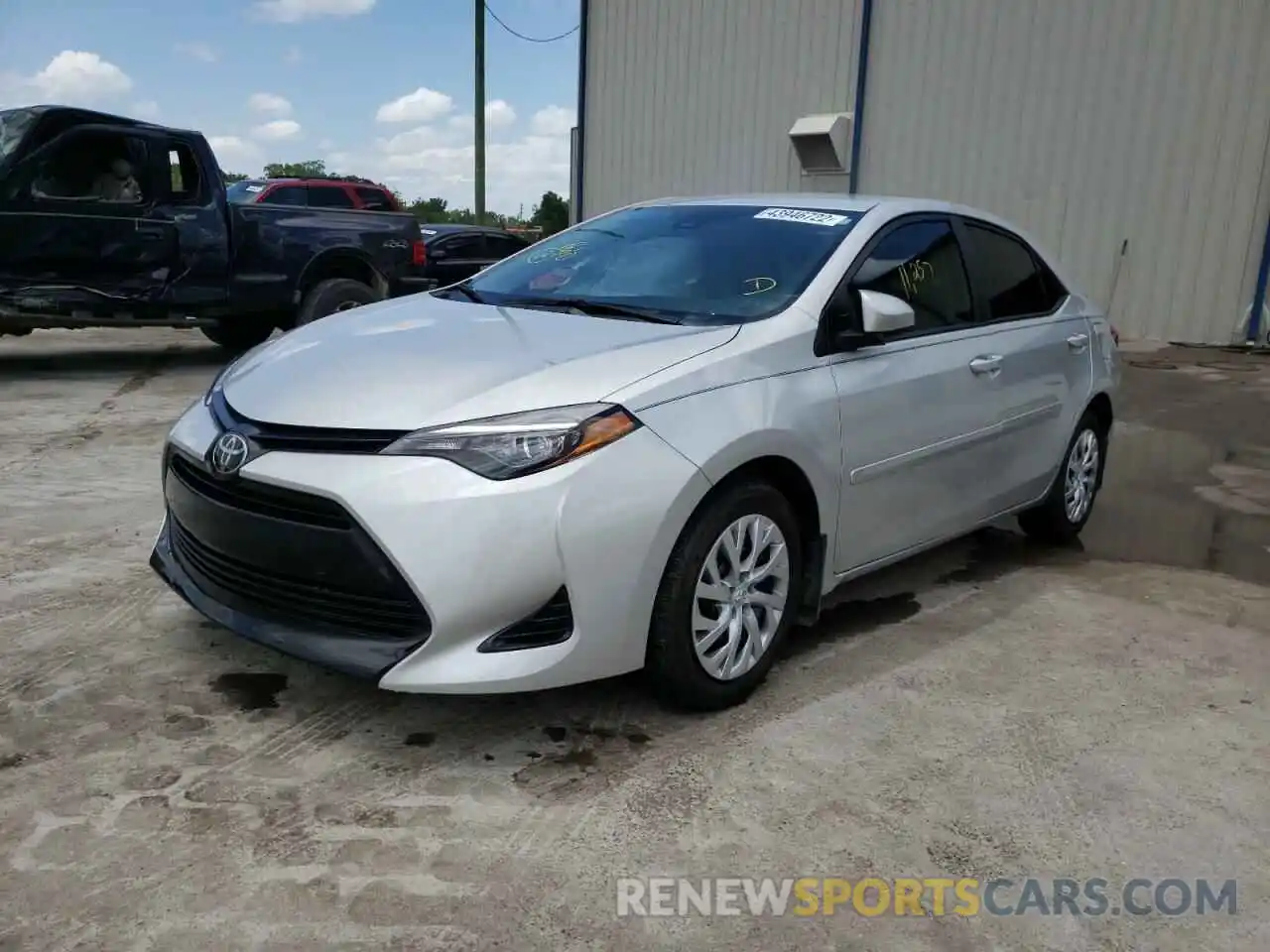 2 Photograph of a damaged car 5YFBURHE0KP921631 TOYOTA COROLLA 2019