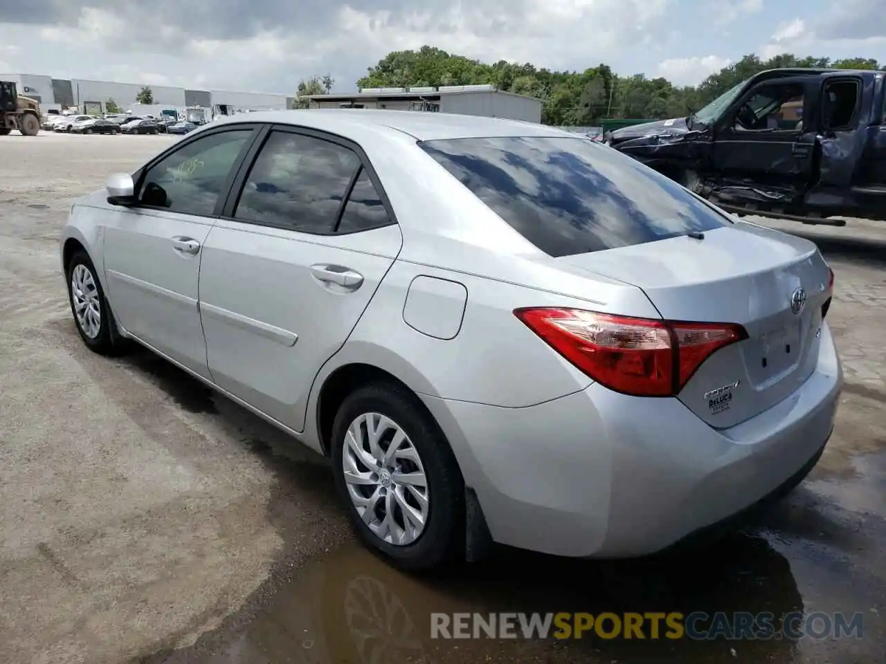 3 Photograph of a damaged car 5YFBURHE0KP921631 TOYOTA COROLLA 2019