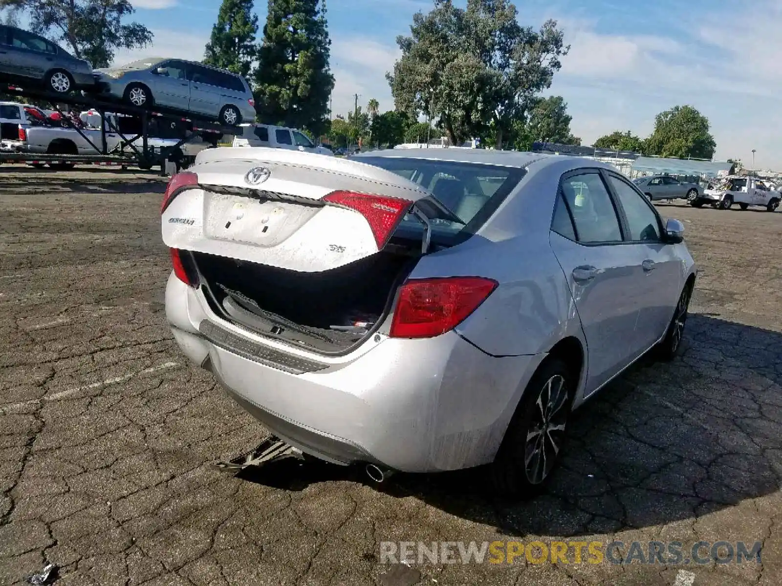 4 Photograph of a damaged car 5YFBURHE0KP922293 TOYOTA COROLLA 2019