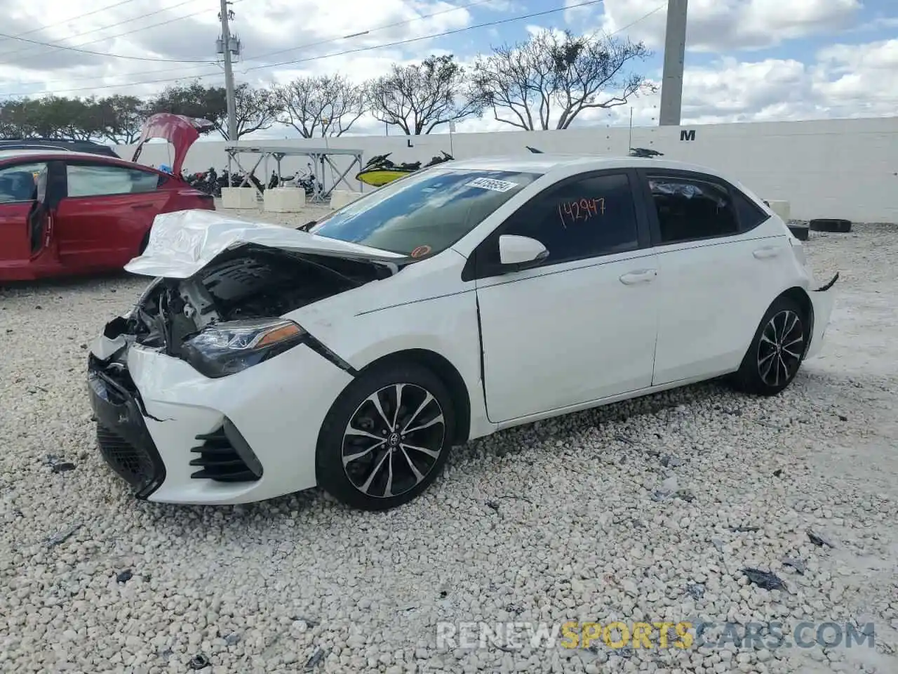 1 Photograph of a damaged car 5YFBURHE0KP923170 TOYOTA COROLLA 2019