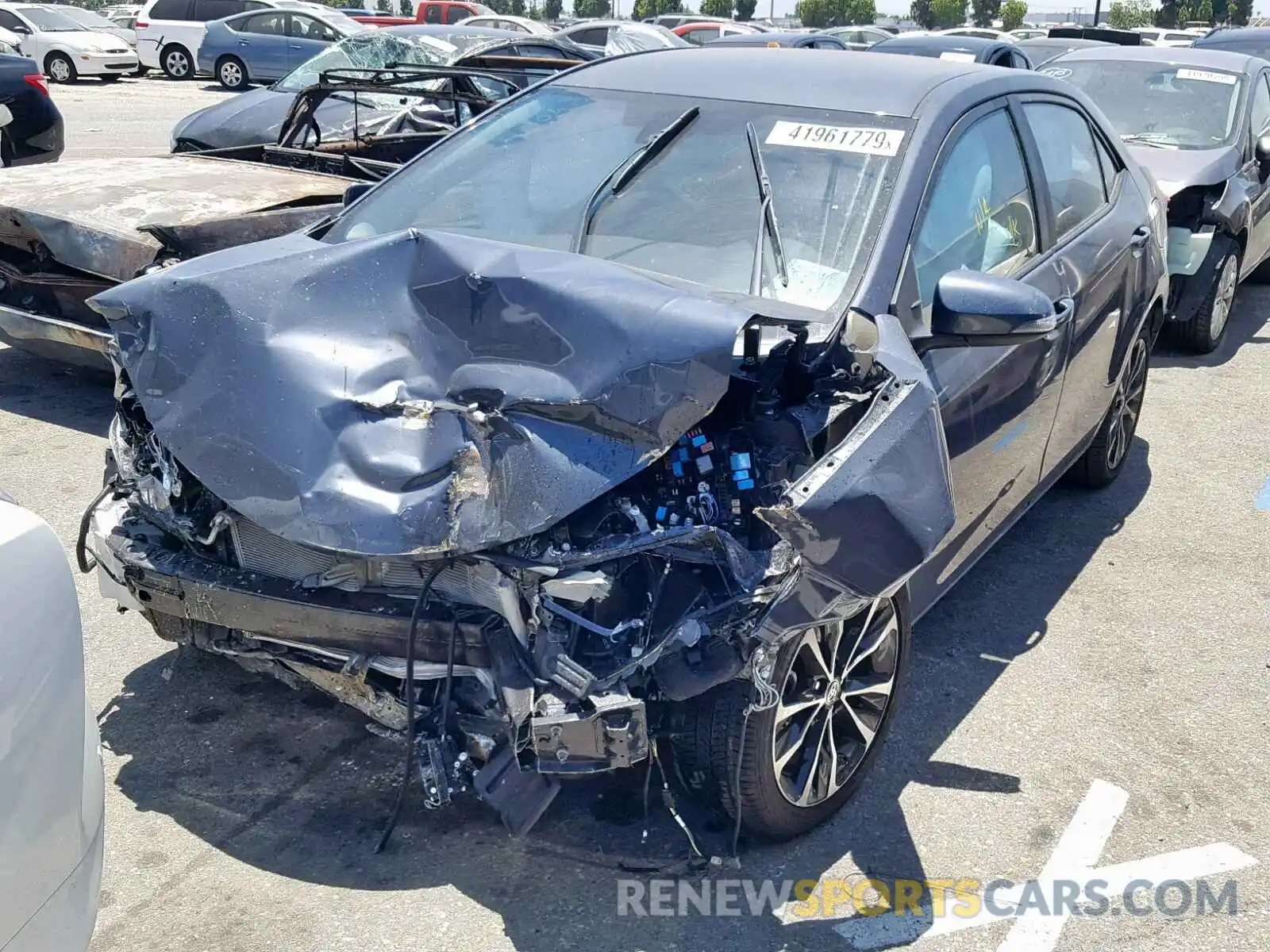2 Photograph of a damaged car 5YFBURHE0KP923377 TOYOTA COROLLA 2019