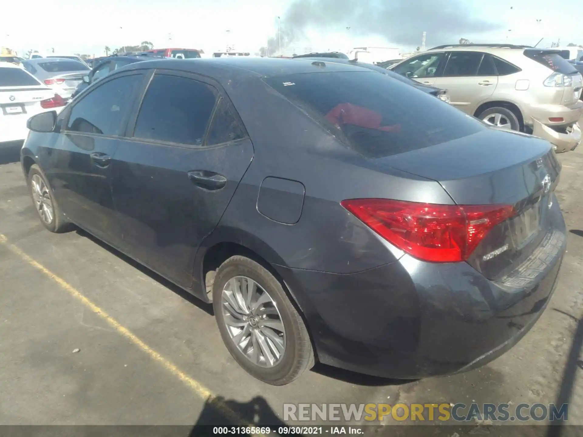 3 Photograph of a damaged car 5YFBURHE0KP923394 TOYOTA COROLLA 2019