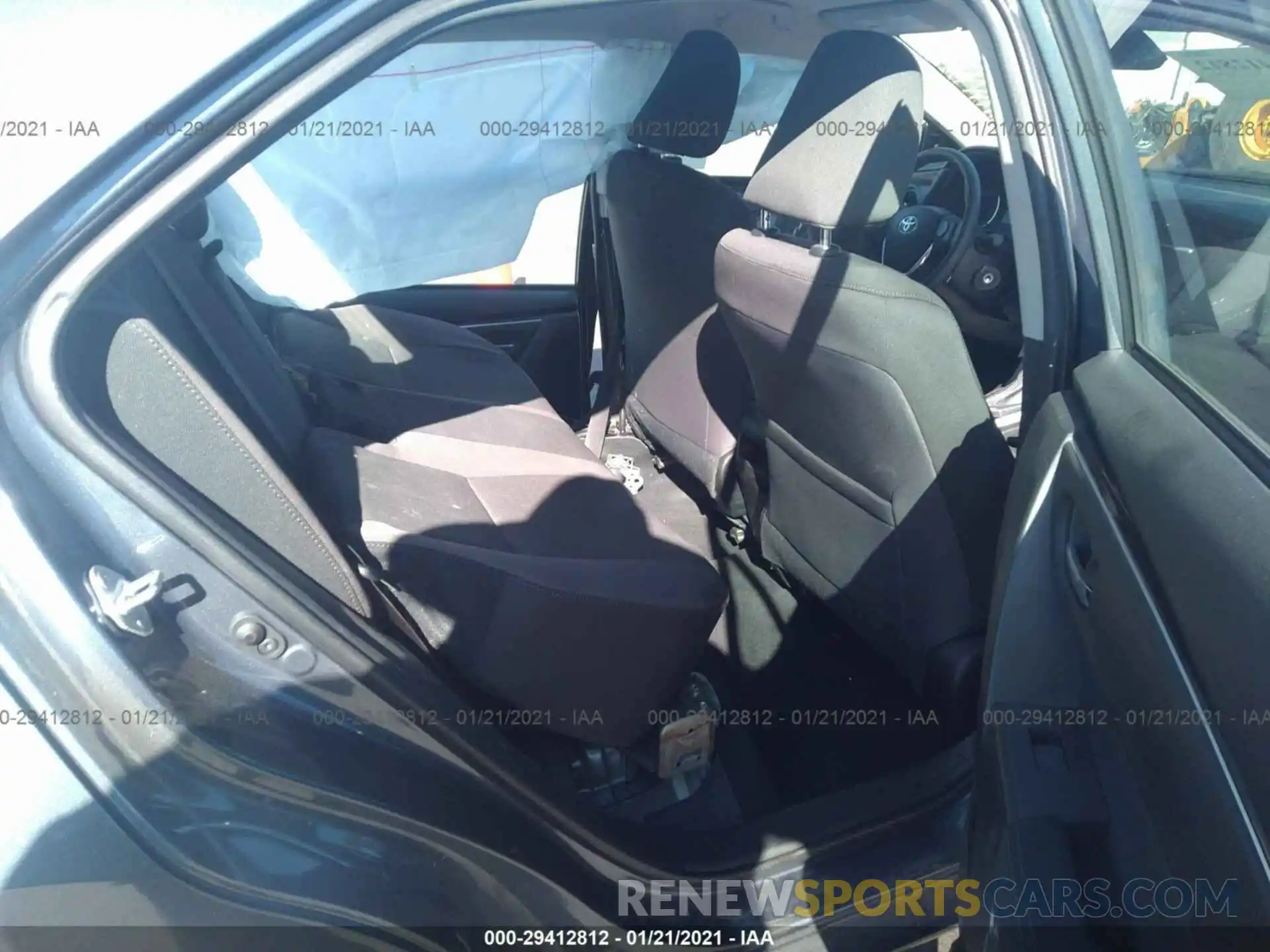 8 Photograph of a damaged car 5YFBURHE0KP923816 TOYOTA COROLLA 2019