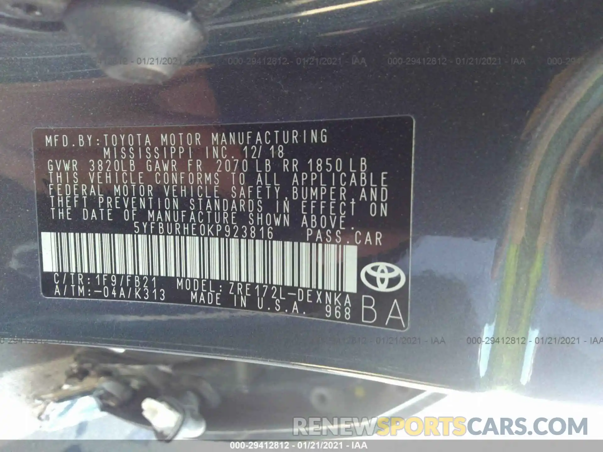 9 Photograph of a damaged car 5YFBURHE0KP923816 TOYOTA COROLLA 2019