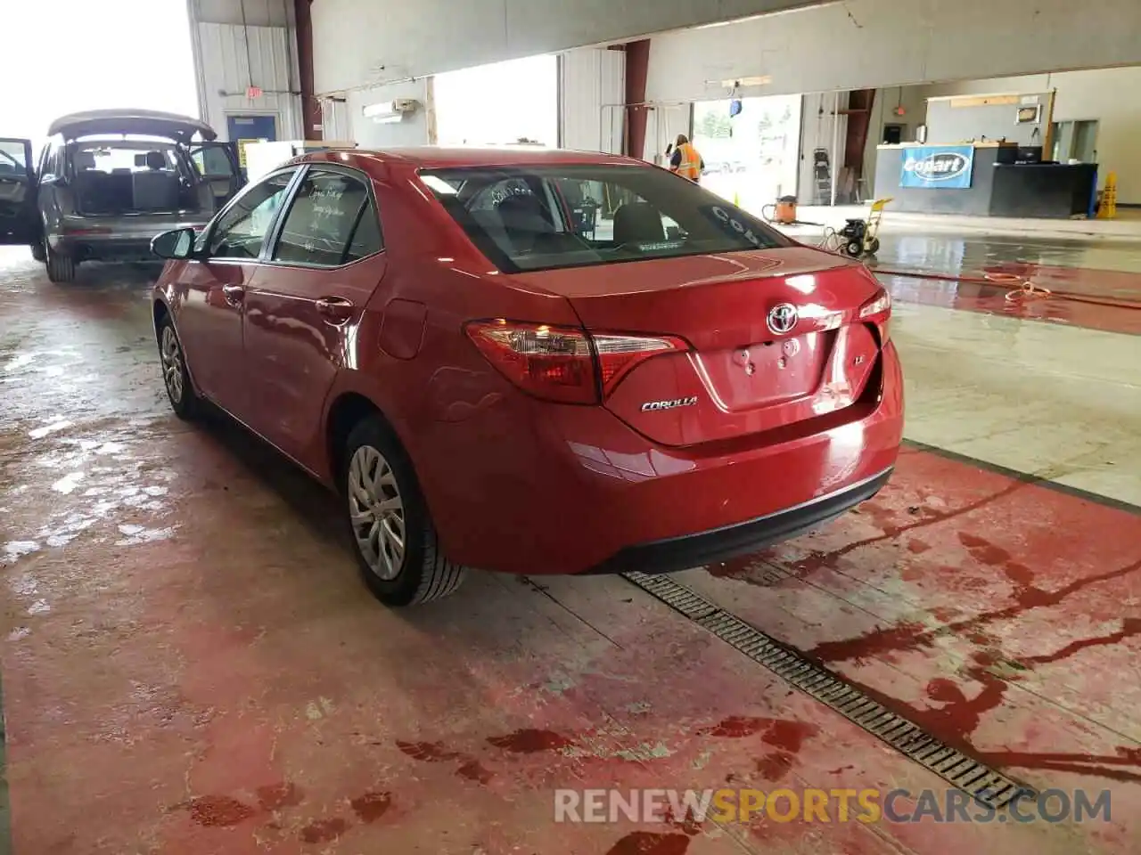 3 Photograph of a damaged car 5YFBURHE0KP924674 TOYOTA COROLLA 2019