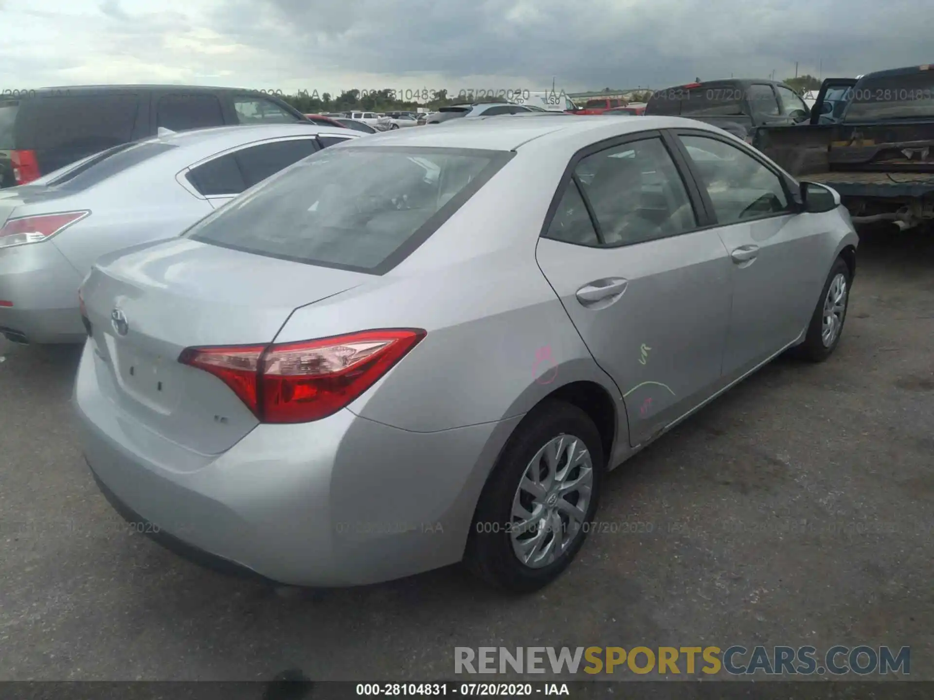 4 Photograph of a damaged car 5YFBURHE0KP925470 TOYOTA COROLLA 2019