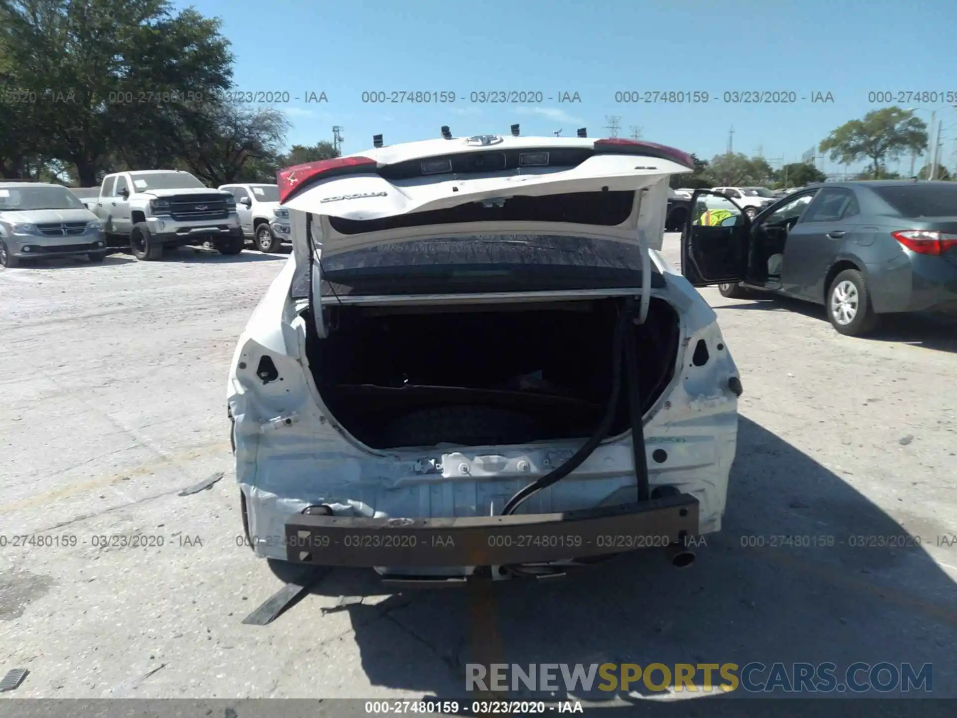 6 Photograph of a damaged car 5YFBURHE0KP925839 TOYOTA COROLLA 2019