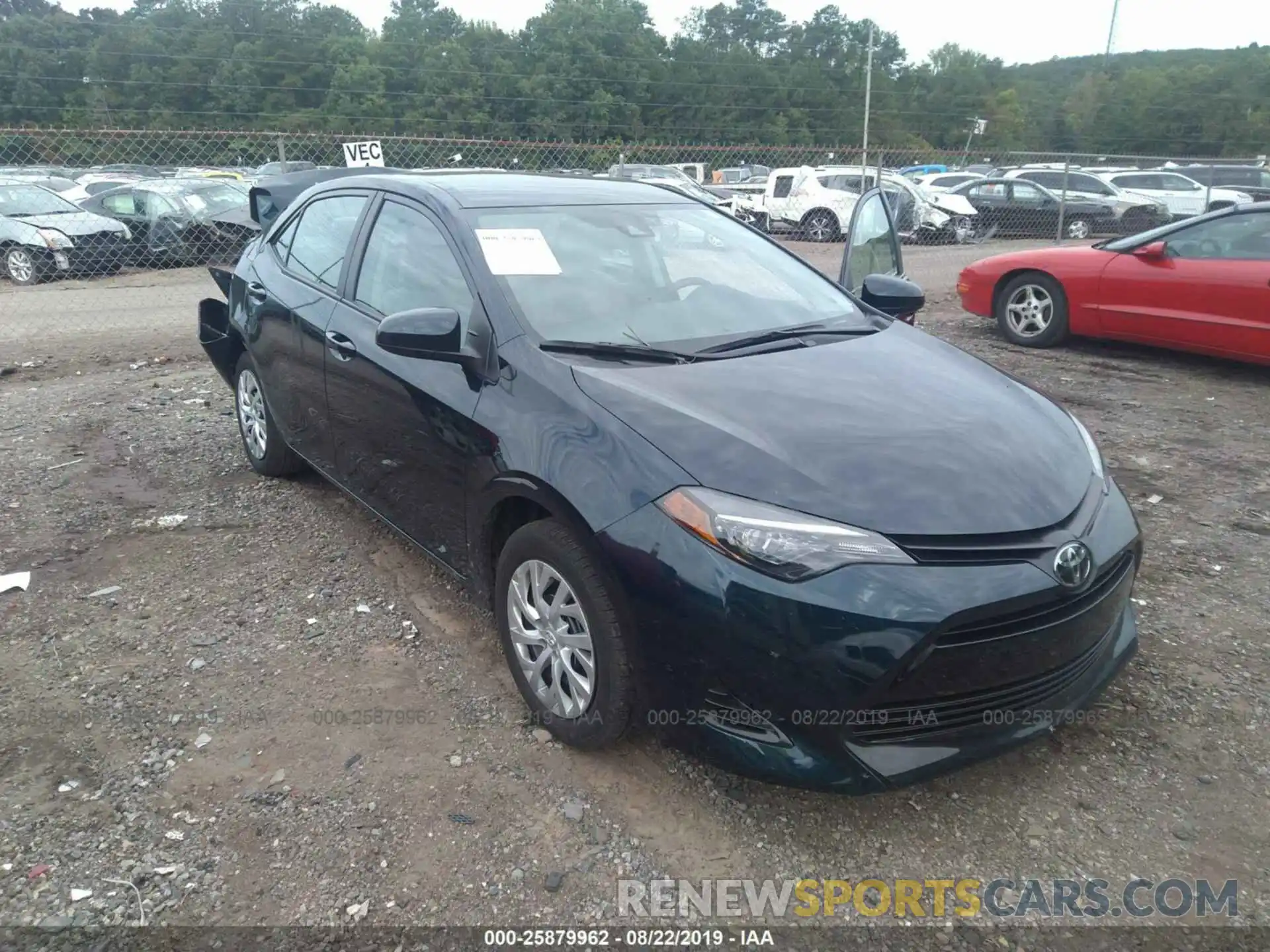 1 Photograph of a damaged car 5YFBURHE0KP926747 TOYOTA COROLLA 2019