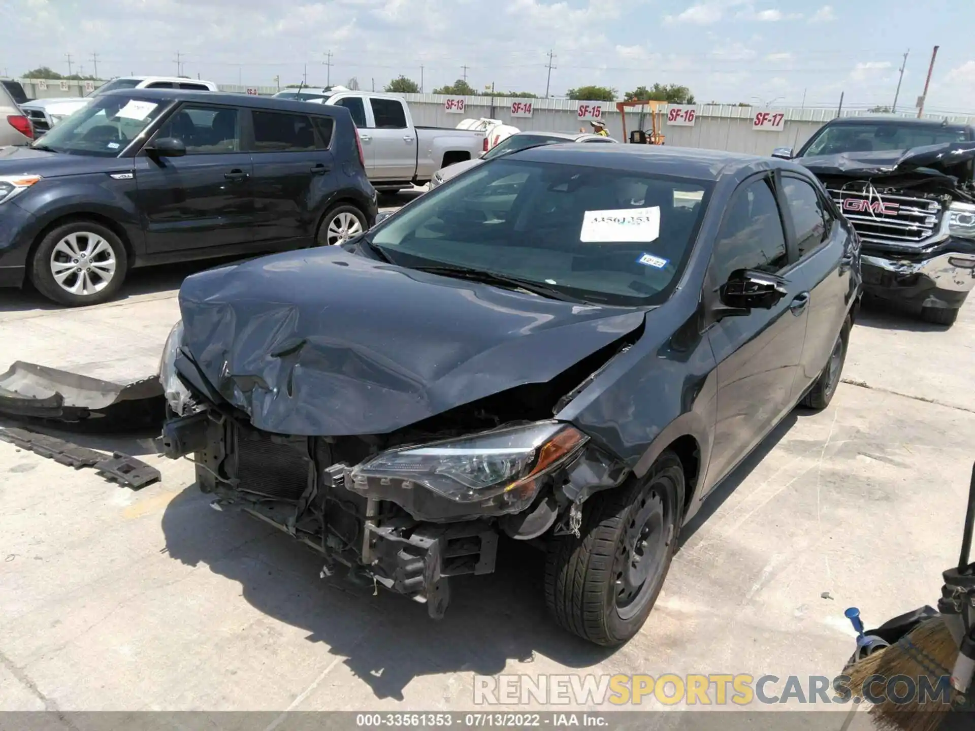 2 Photograph of a damaged car 5YFBURHE0KP926814 TOYOTA COROLLA 2019