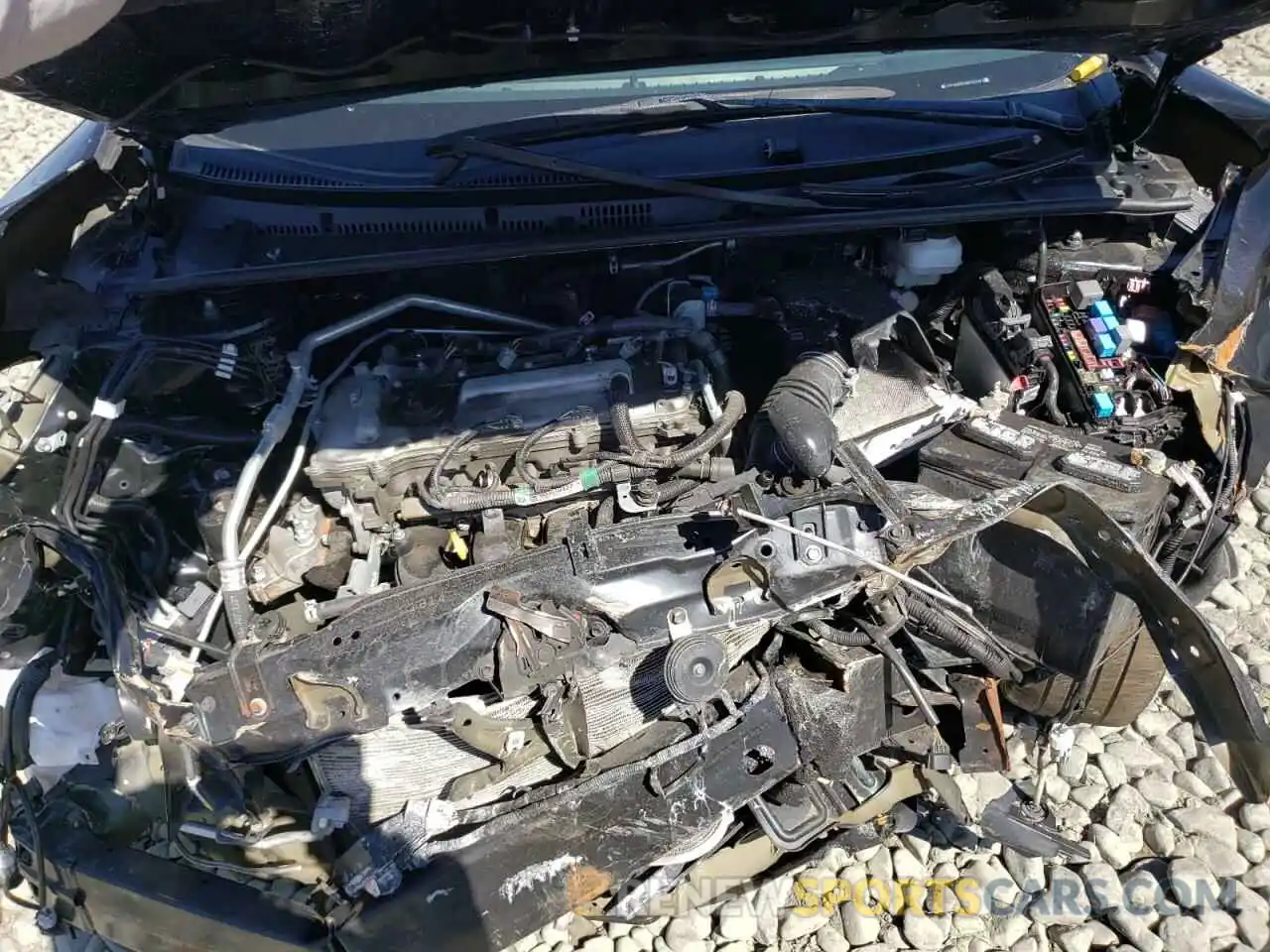 7 Photograph of a damaged car 5YFBURHE0KP927073 TOYOTA COROLLA 2019