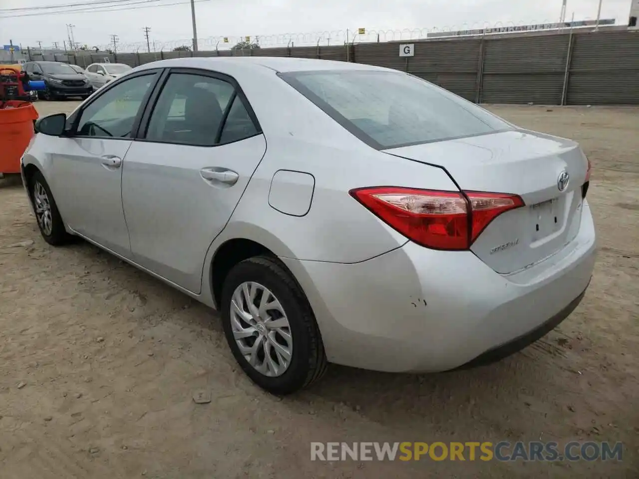 3 Photograph of a damaged car 5YFBURHE0KP927204 TOYOTA COROLLA 2019