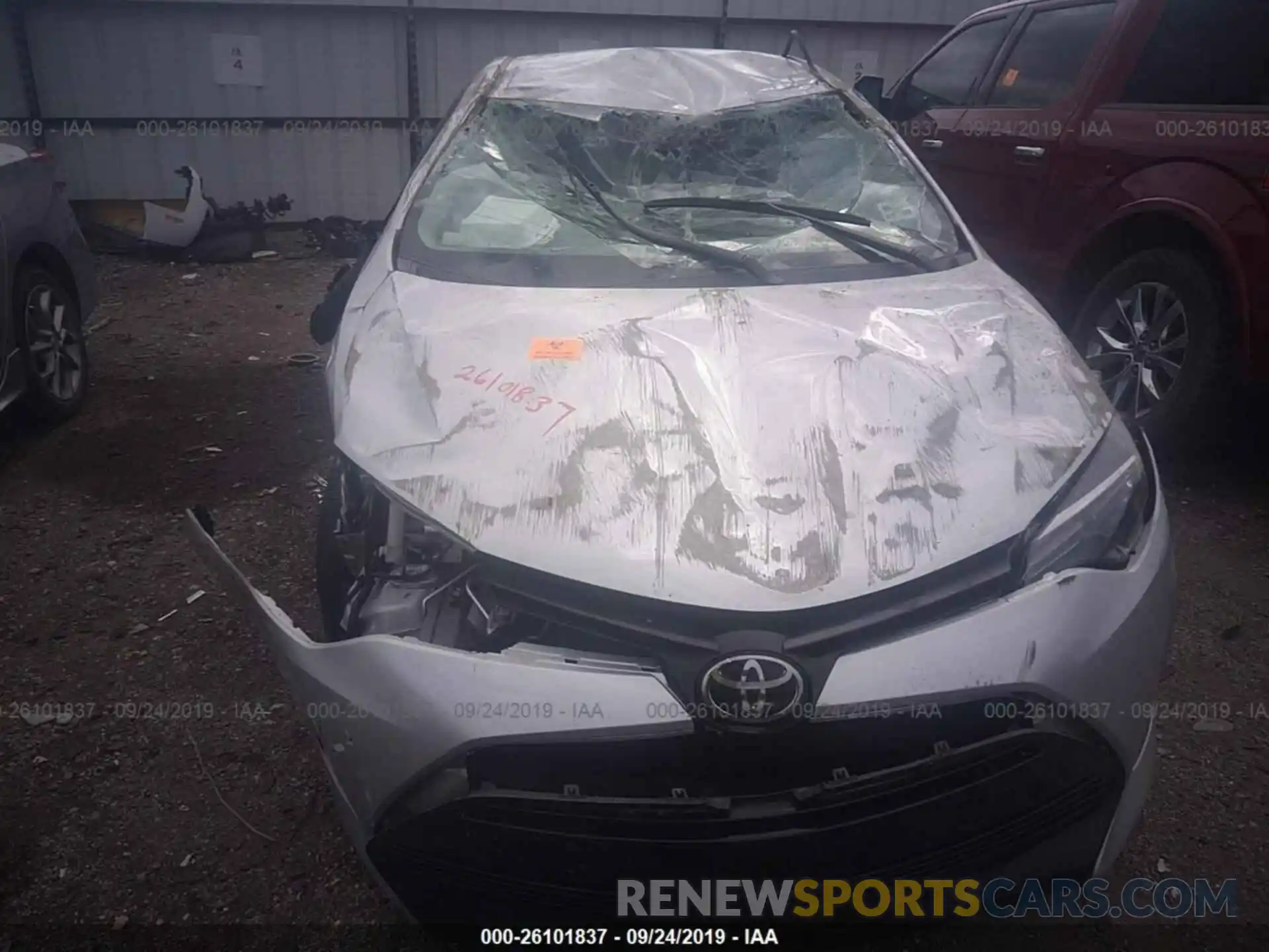 10 Photograph of a damaged car 5YFBURHE0KP927302 TOYOTA COROLLA 2019